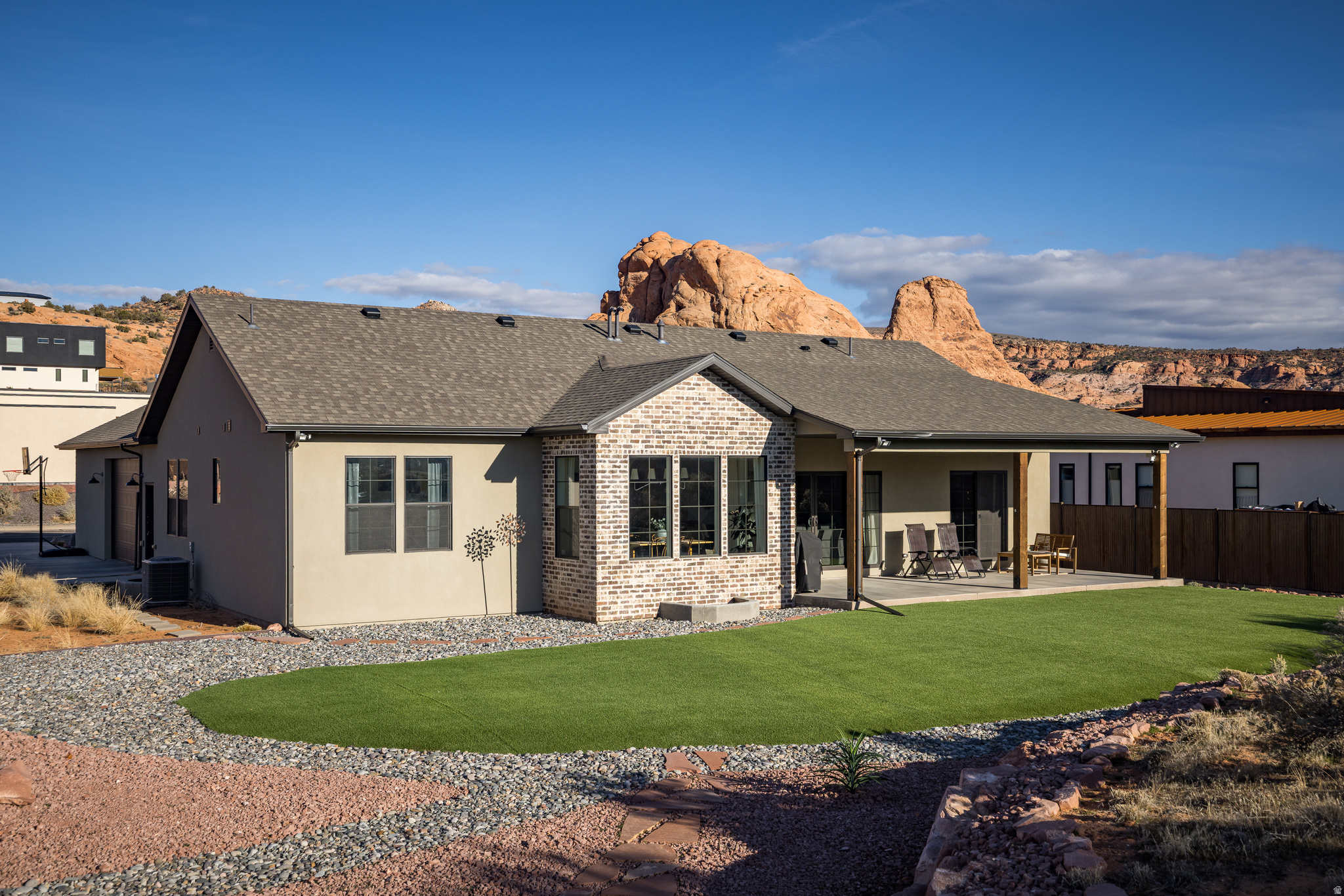 PUESTA DEL SOL - Residential