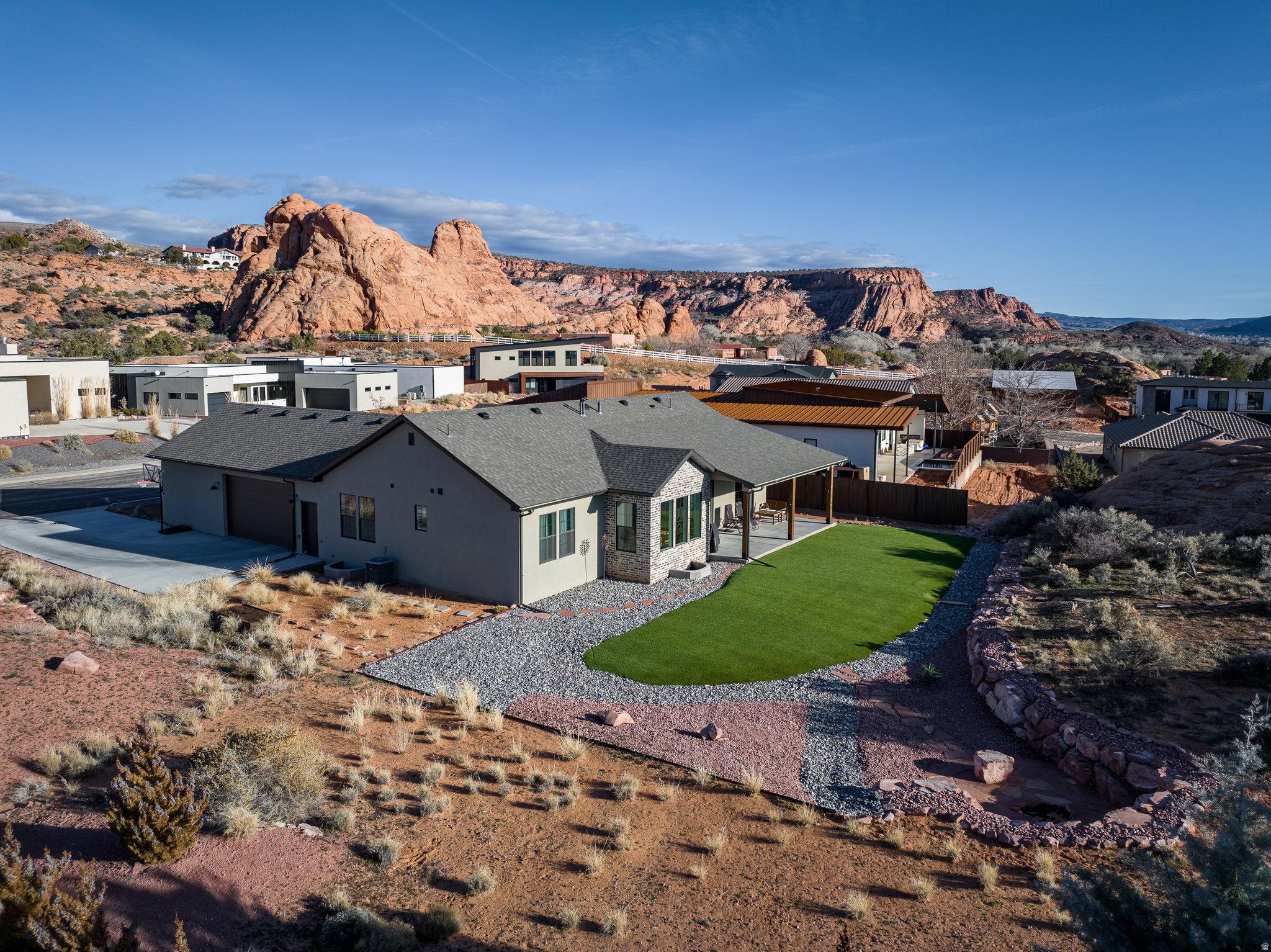 PUESTA DEL SOL - Residential