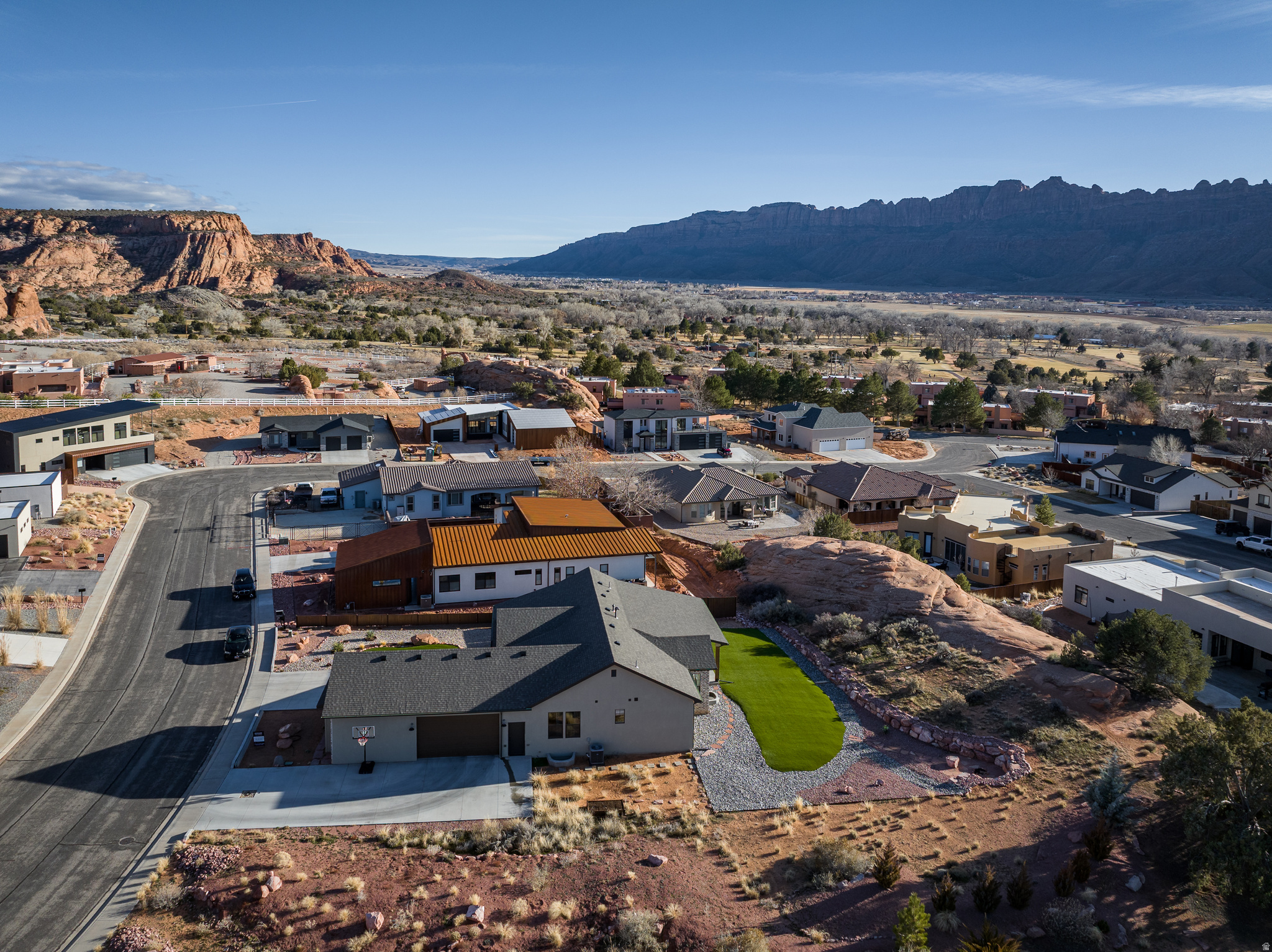 PUESTA DEL SOL - Residential