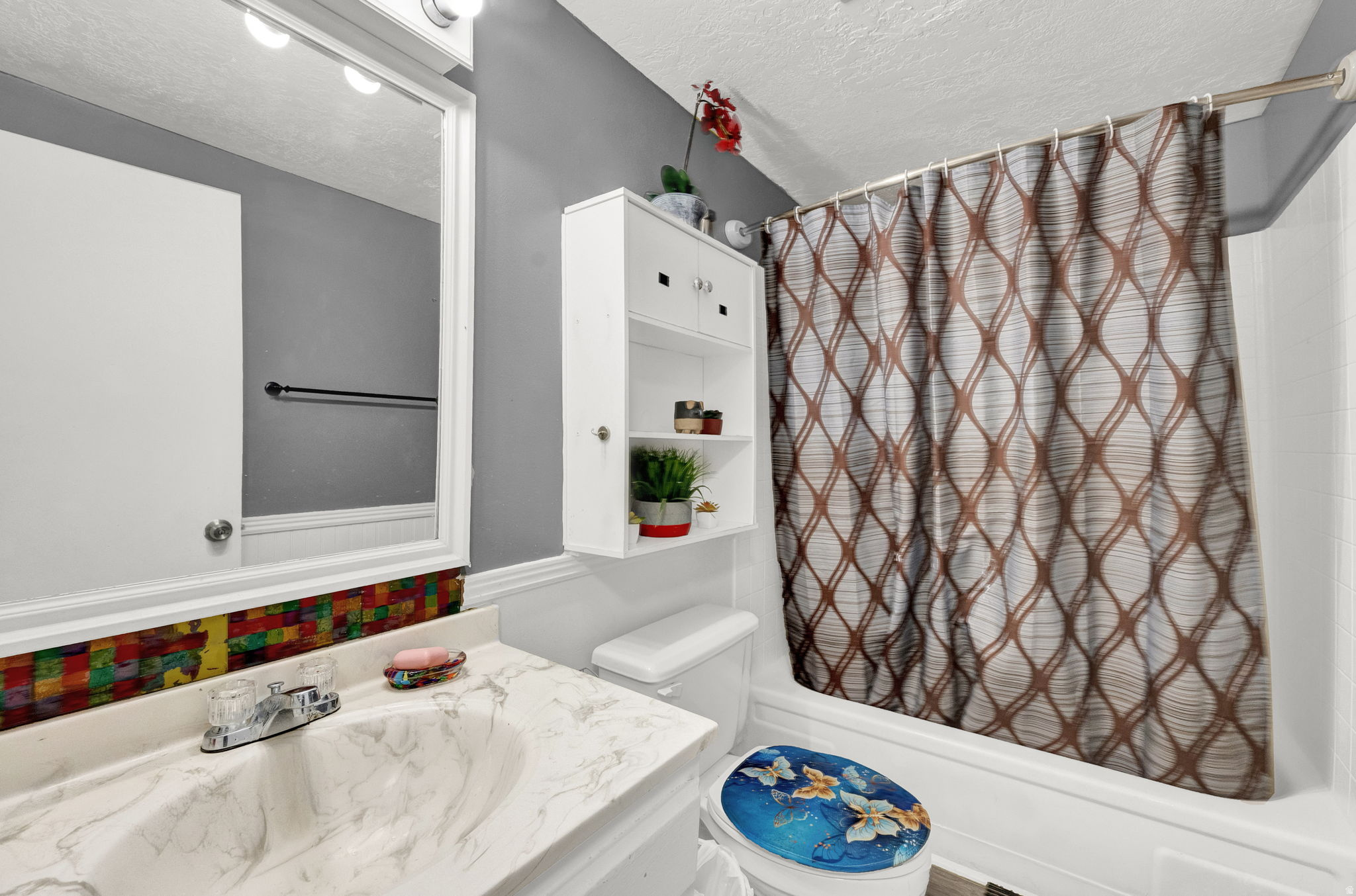 PEACH GROVE - Residential