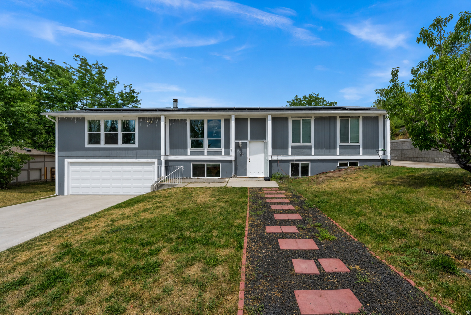 PEACH GROVE - Residential