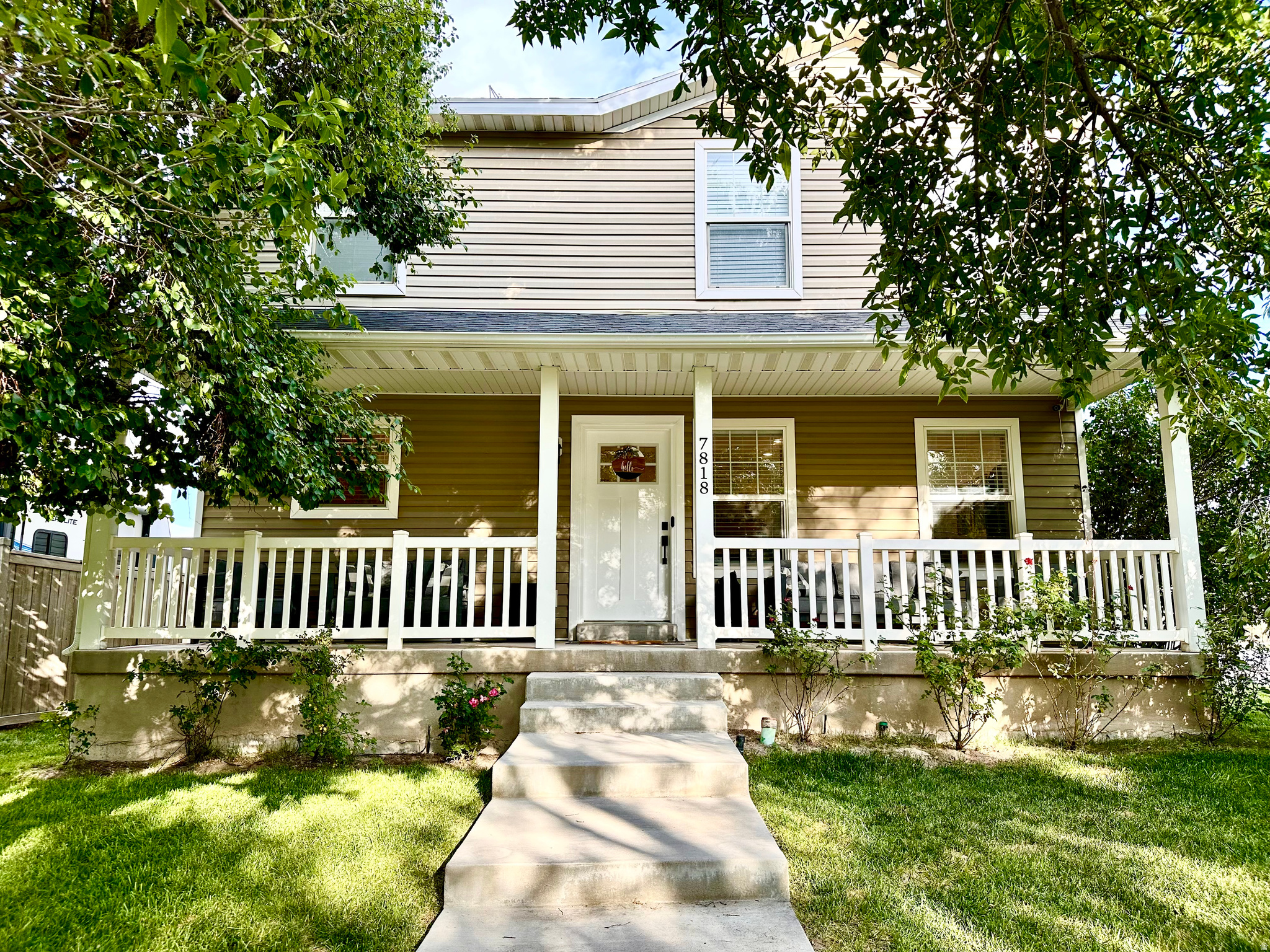 CHIMNEY ROCK AT RED HAWK RANCH - Residential