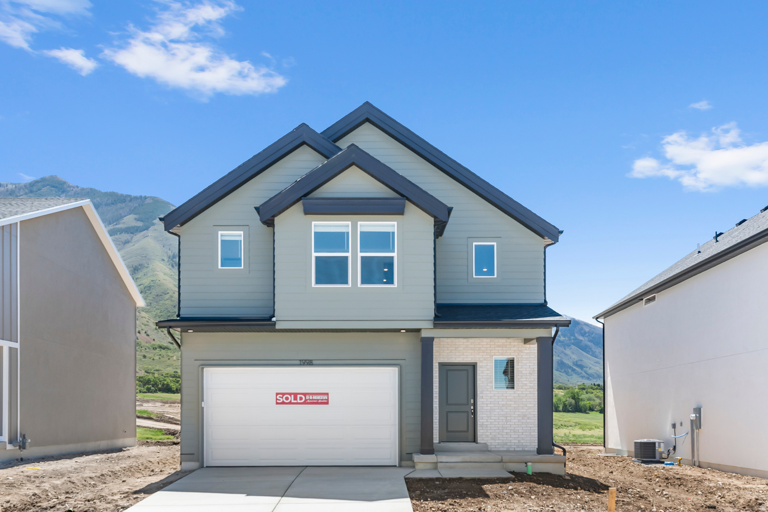 VIRIDIAN - Residential