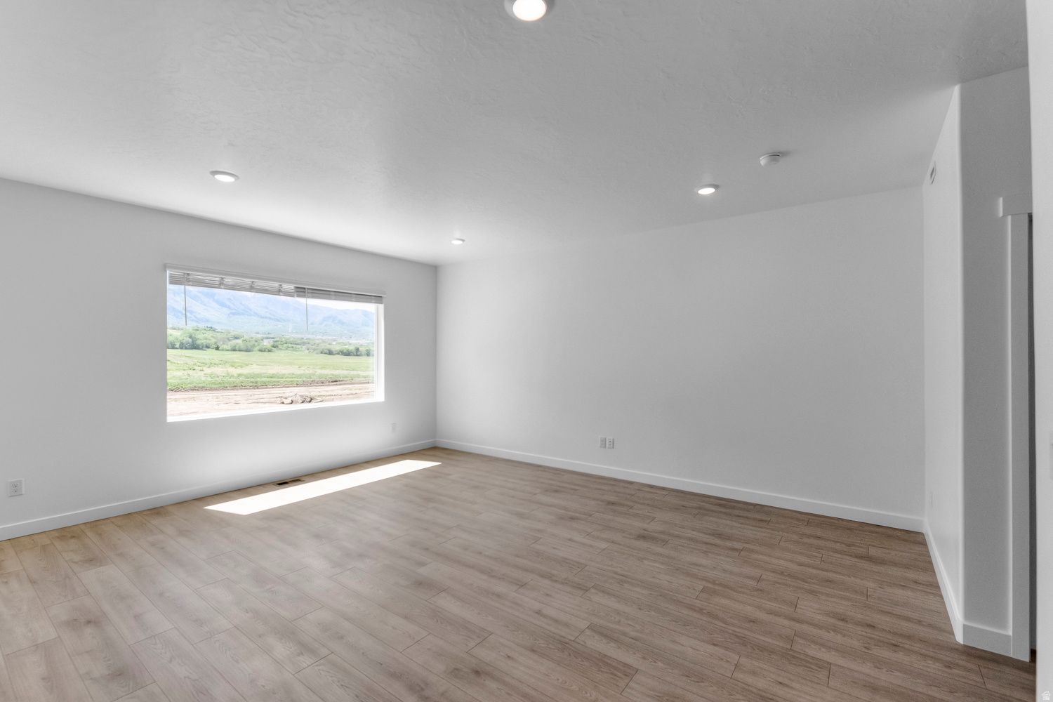 VIRIDIAN - Residential