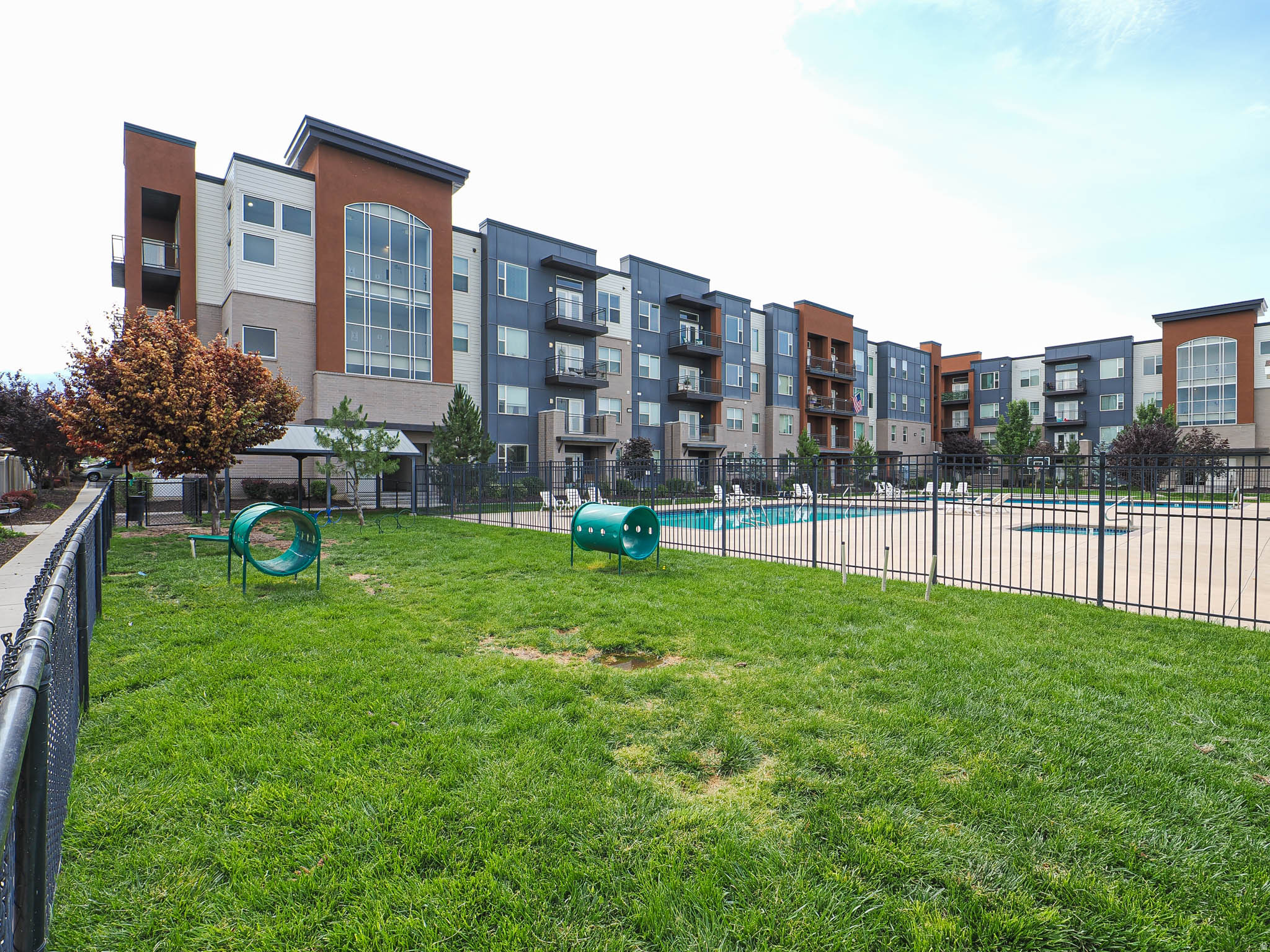 EAST TOWN VILLAGE PH - Residential