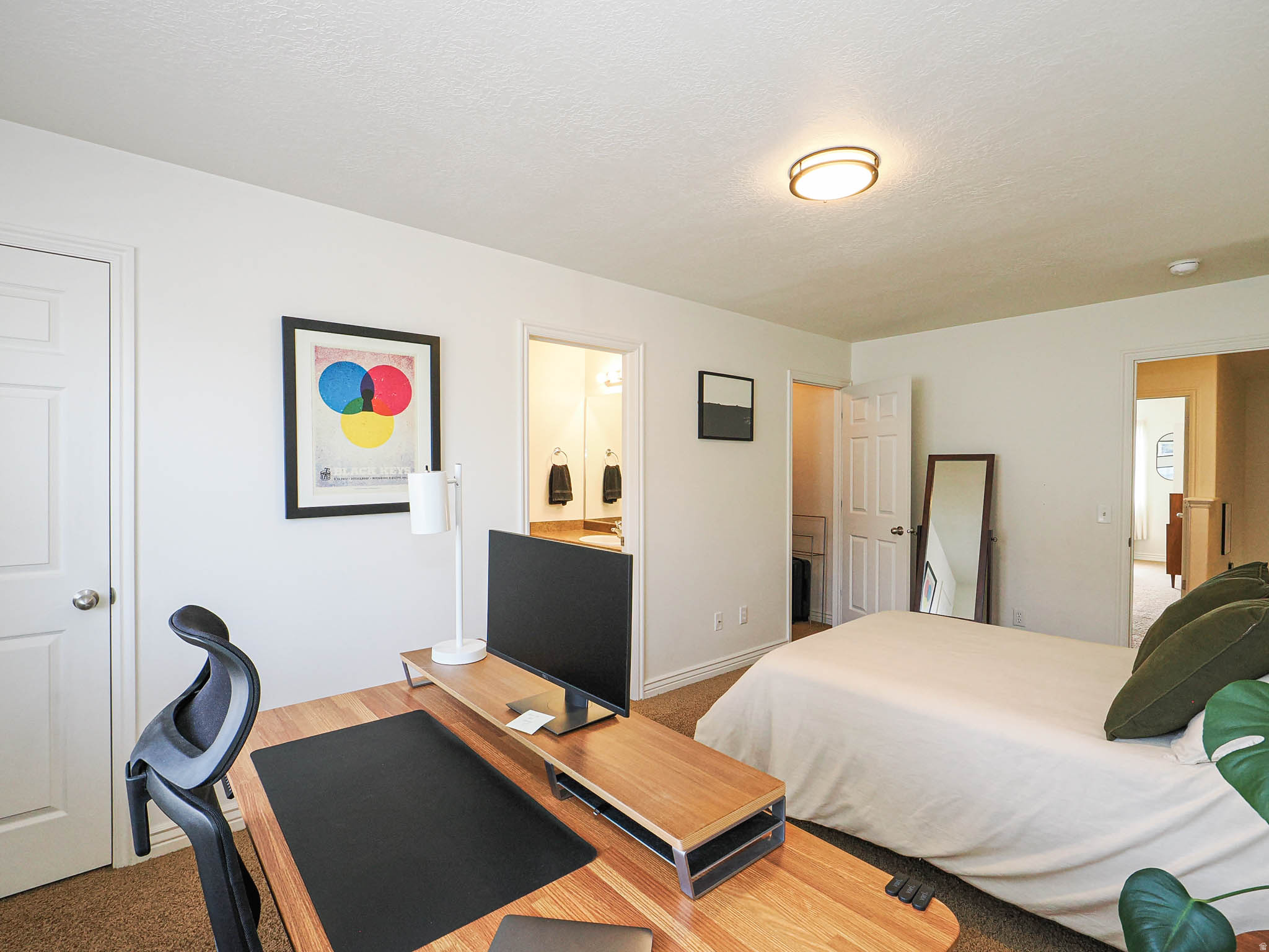 EAST TOWN VILLAGE PH - Residential
