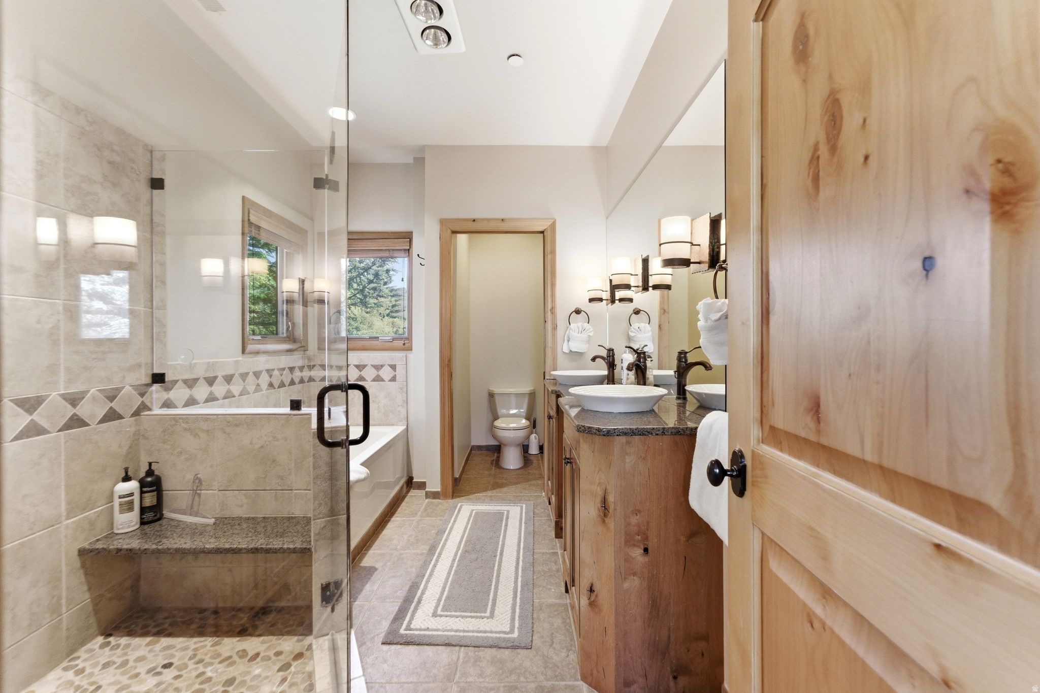 FAWNGROVE CONDOMINIUM - Residential