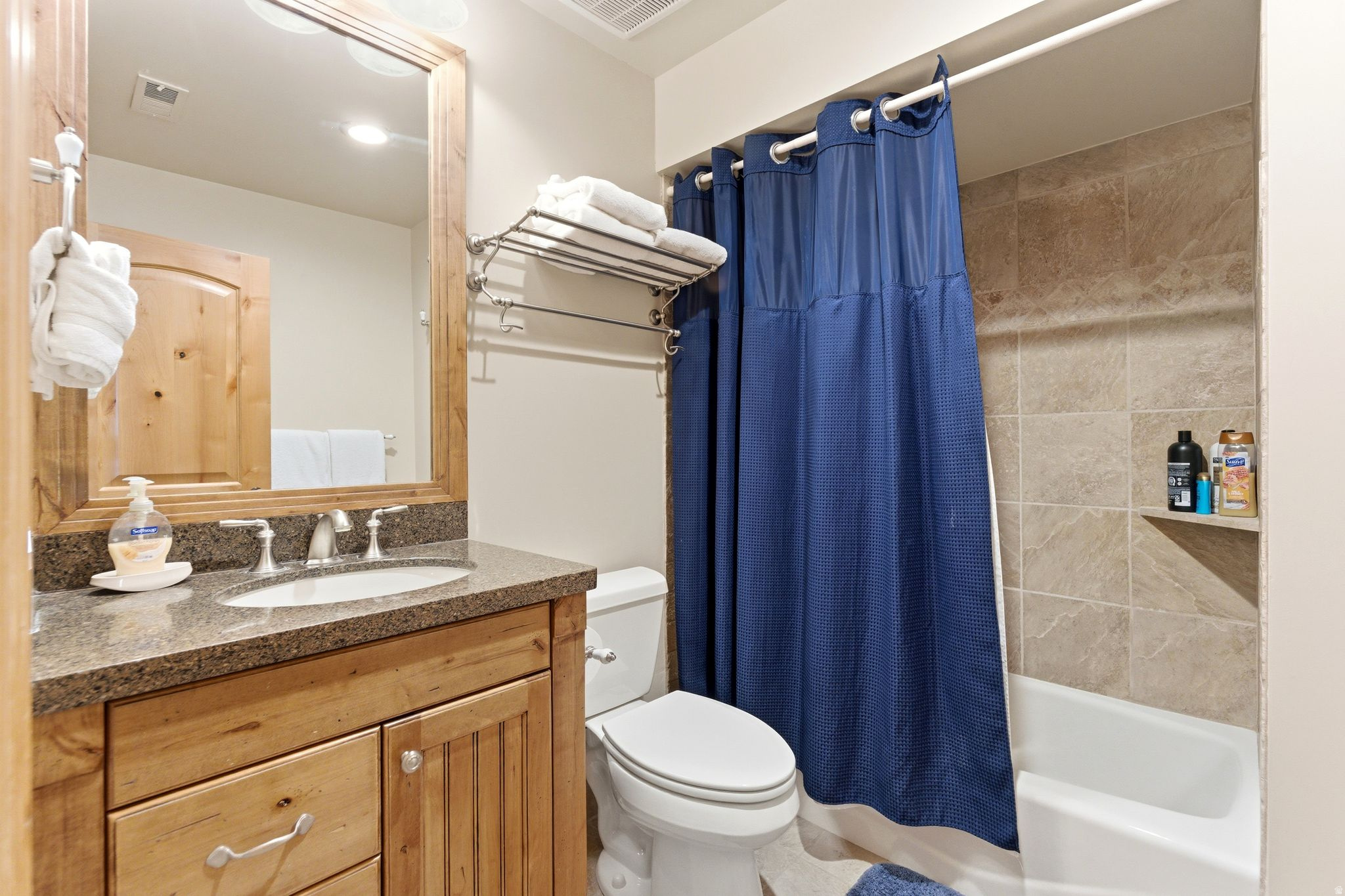 FAWNGROVE CONDOMINIUM - Residential