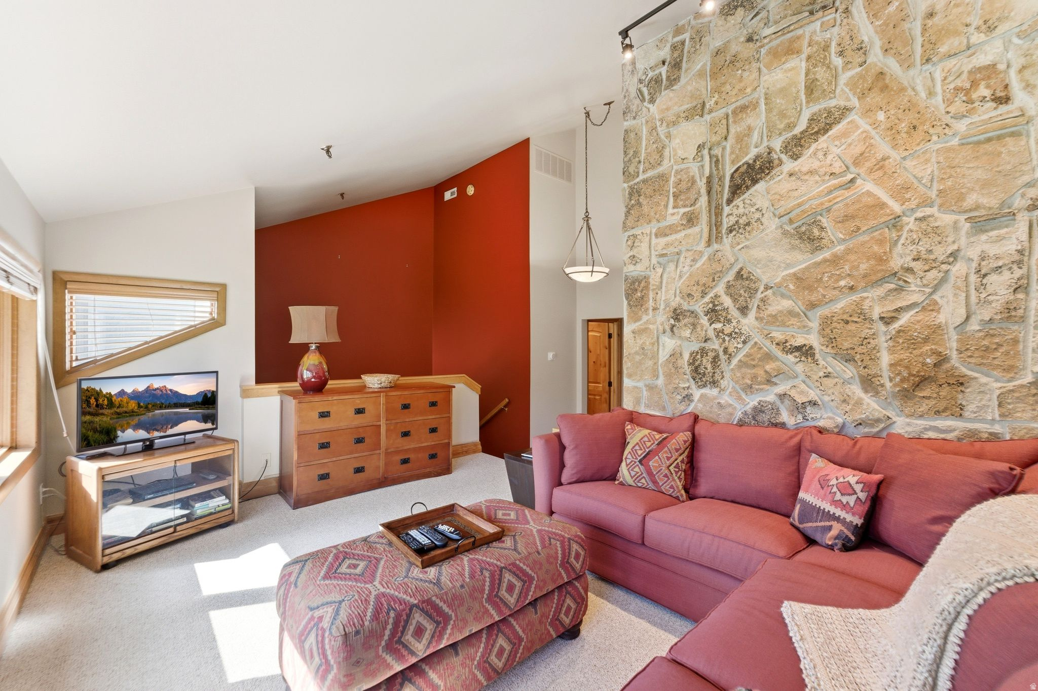 FAWNGROVE CONDOMINIUM - Residential