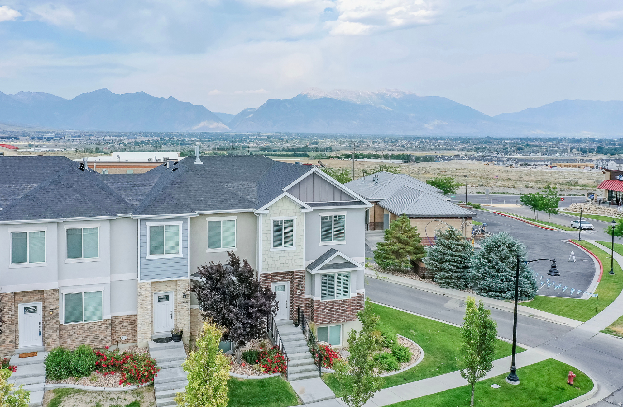 VALLEY VIEW - Residential