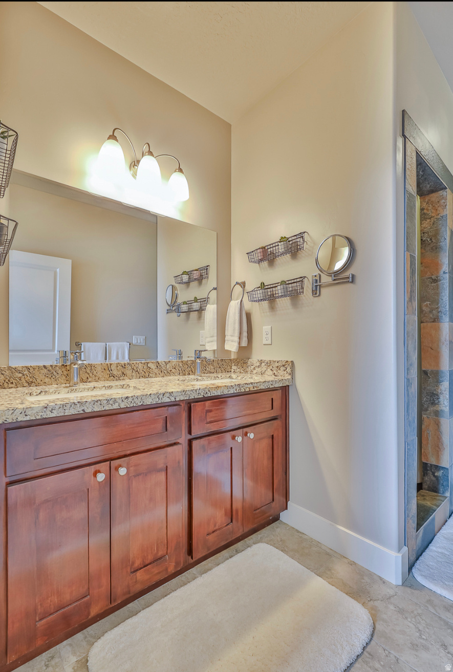 VALLEY VIEW - Residential