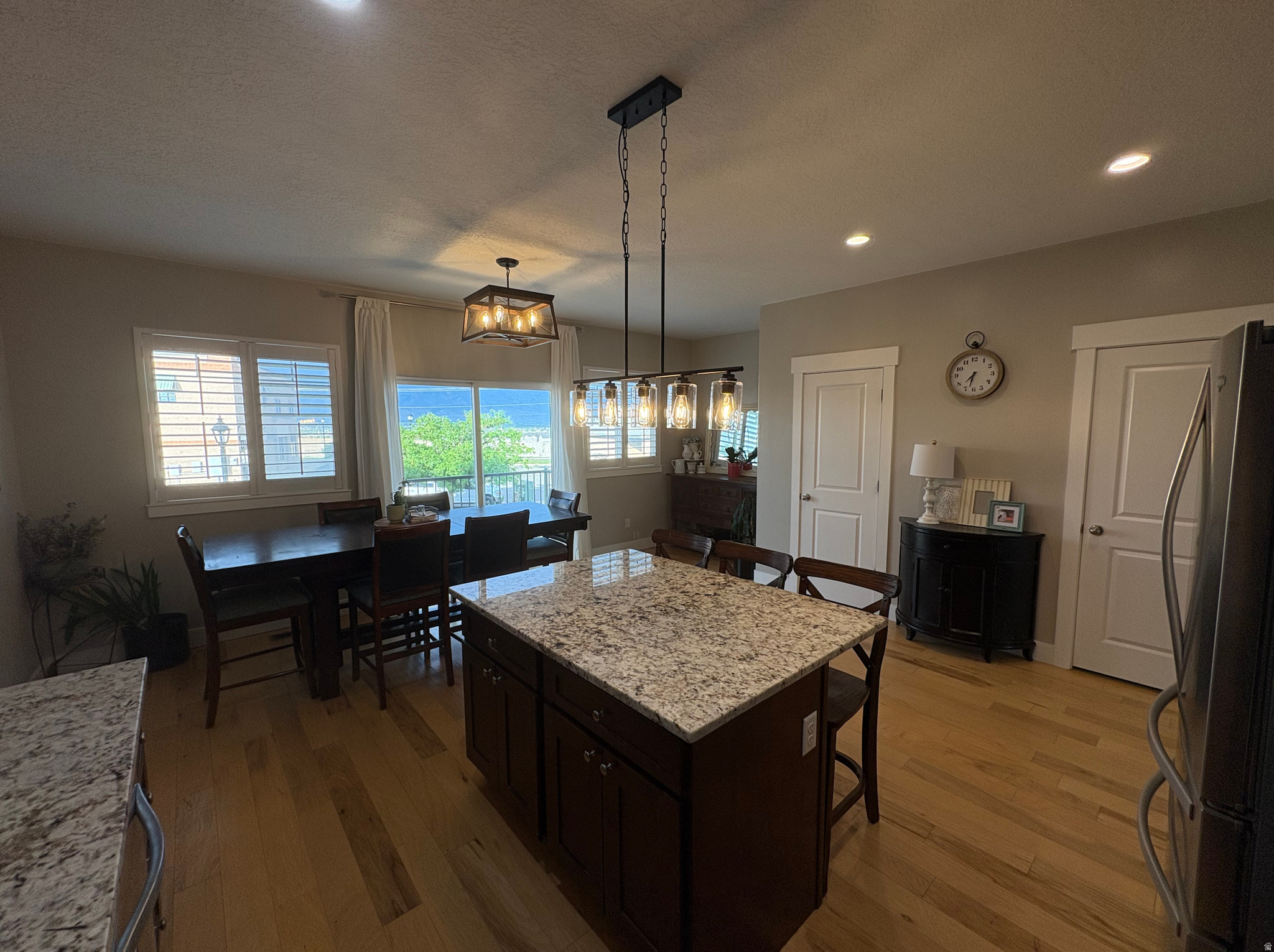 VALLEY VIEW - Residential