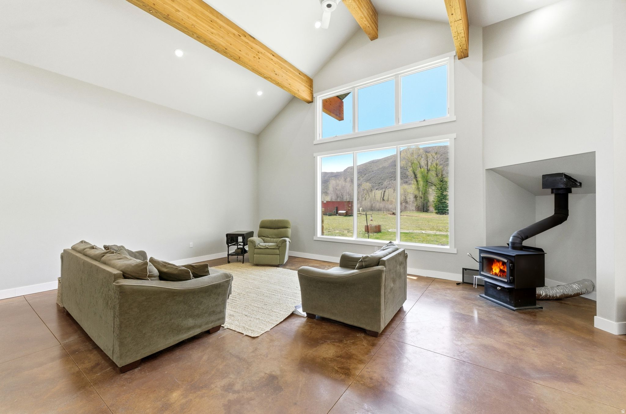 NORTH SUMMIT - Residential