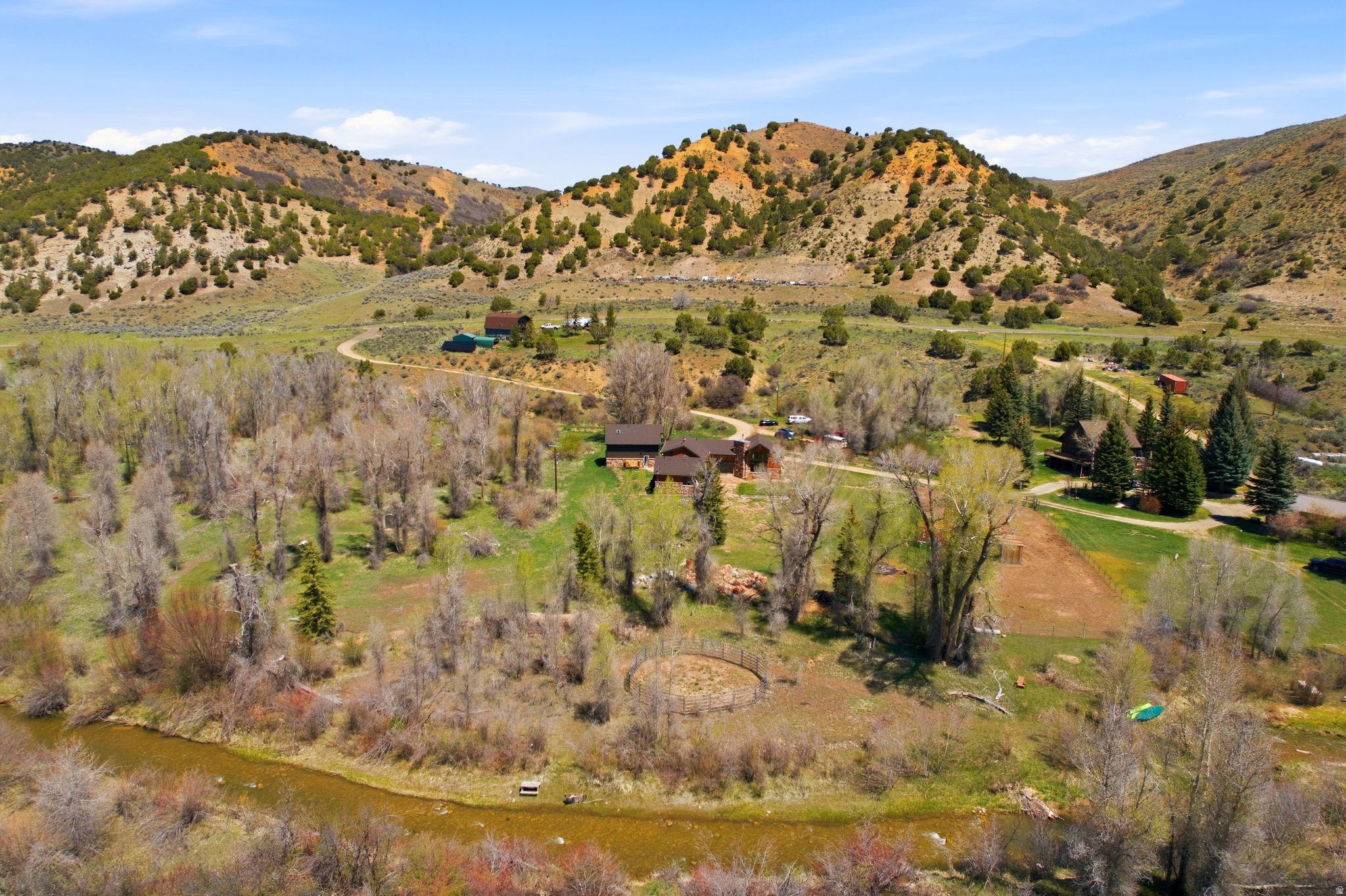 NORTH SUMMIT - Residential