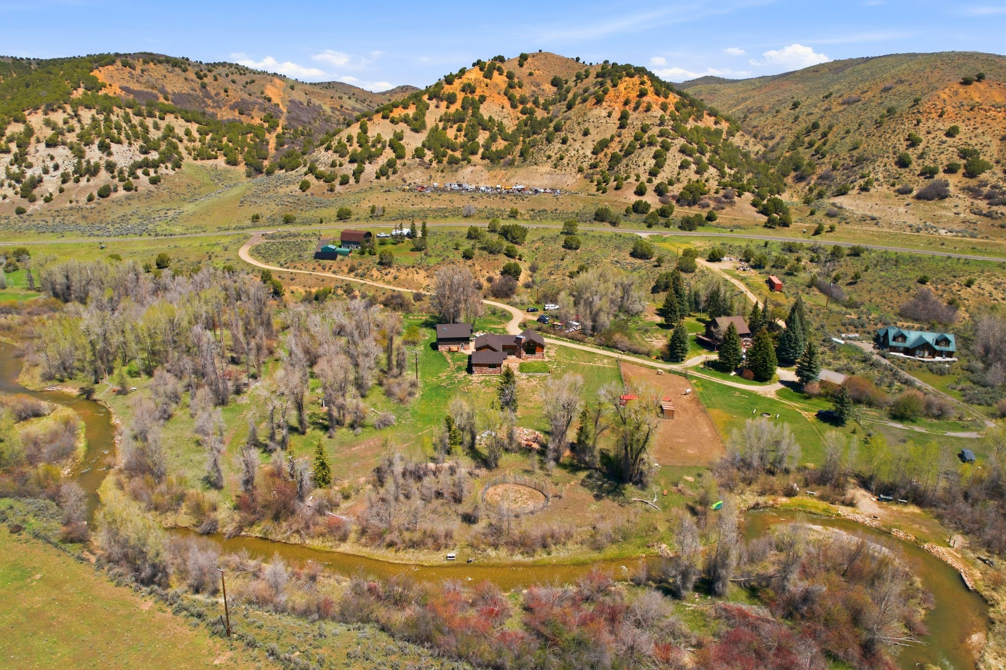 NORTH SUMMIT - Residential