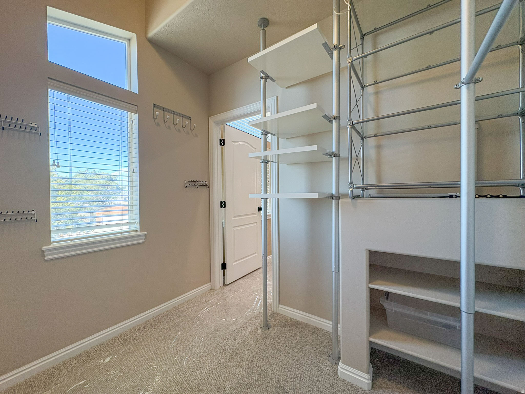 OAKVISTA PARK - Residential