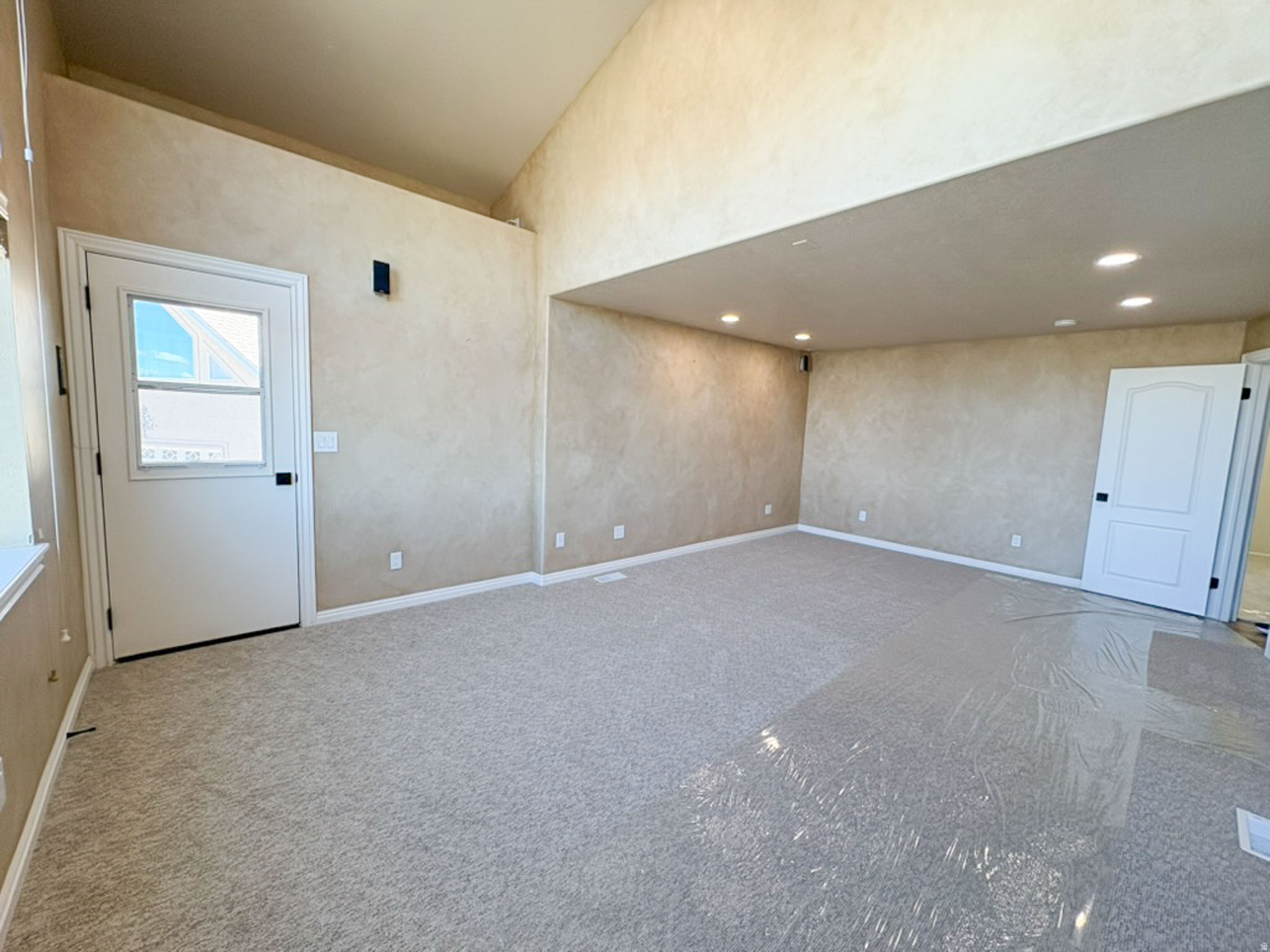 OAKVISTA PARK - Residential