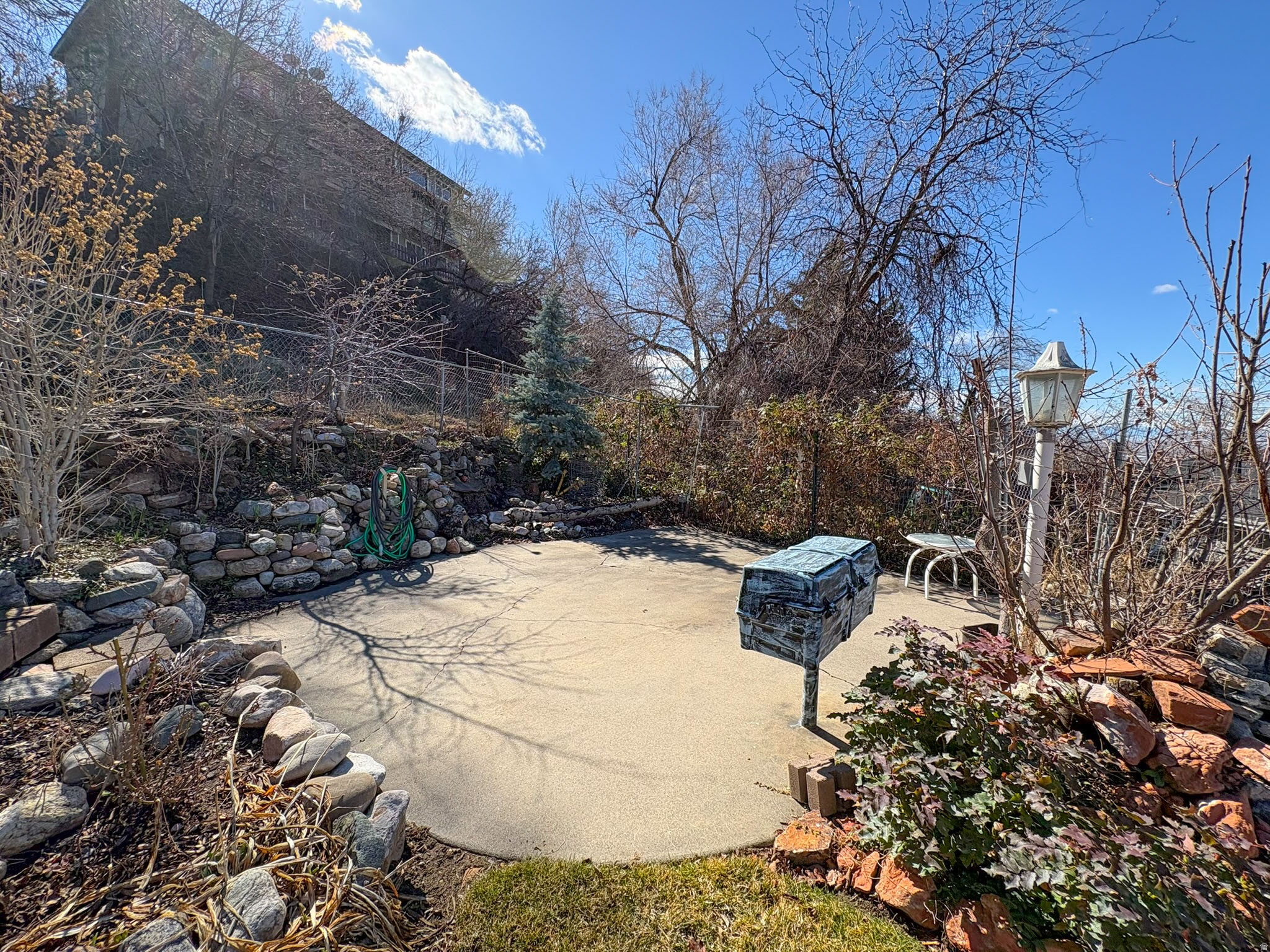 OAKVISTA PARK - Residential