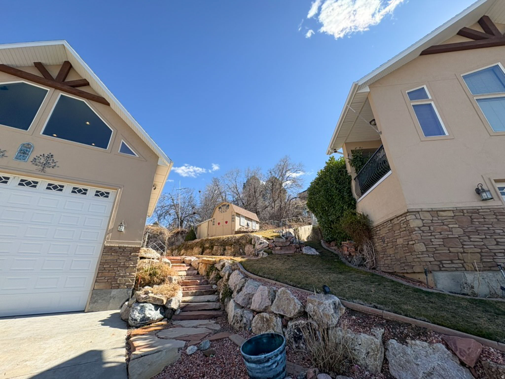 OAKVISTA PARK - Residential