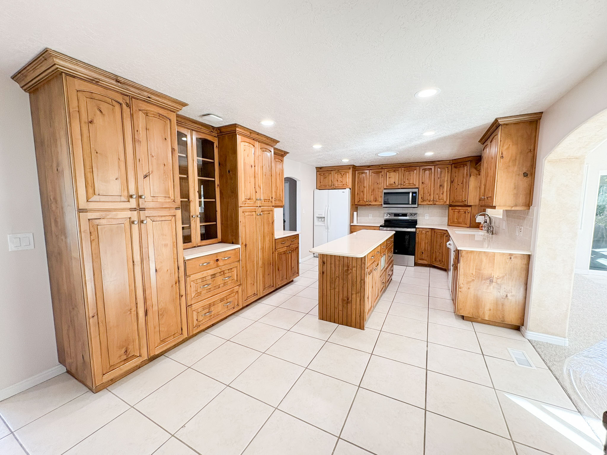 OAKVISTA PARK - Residential