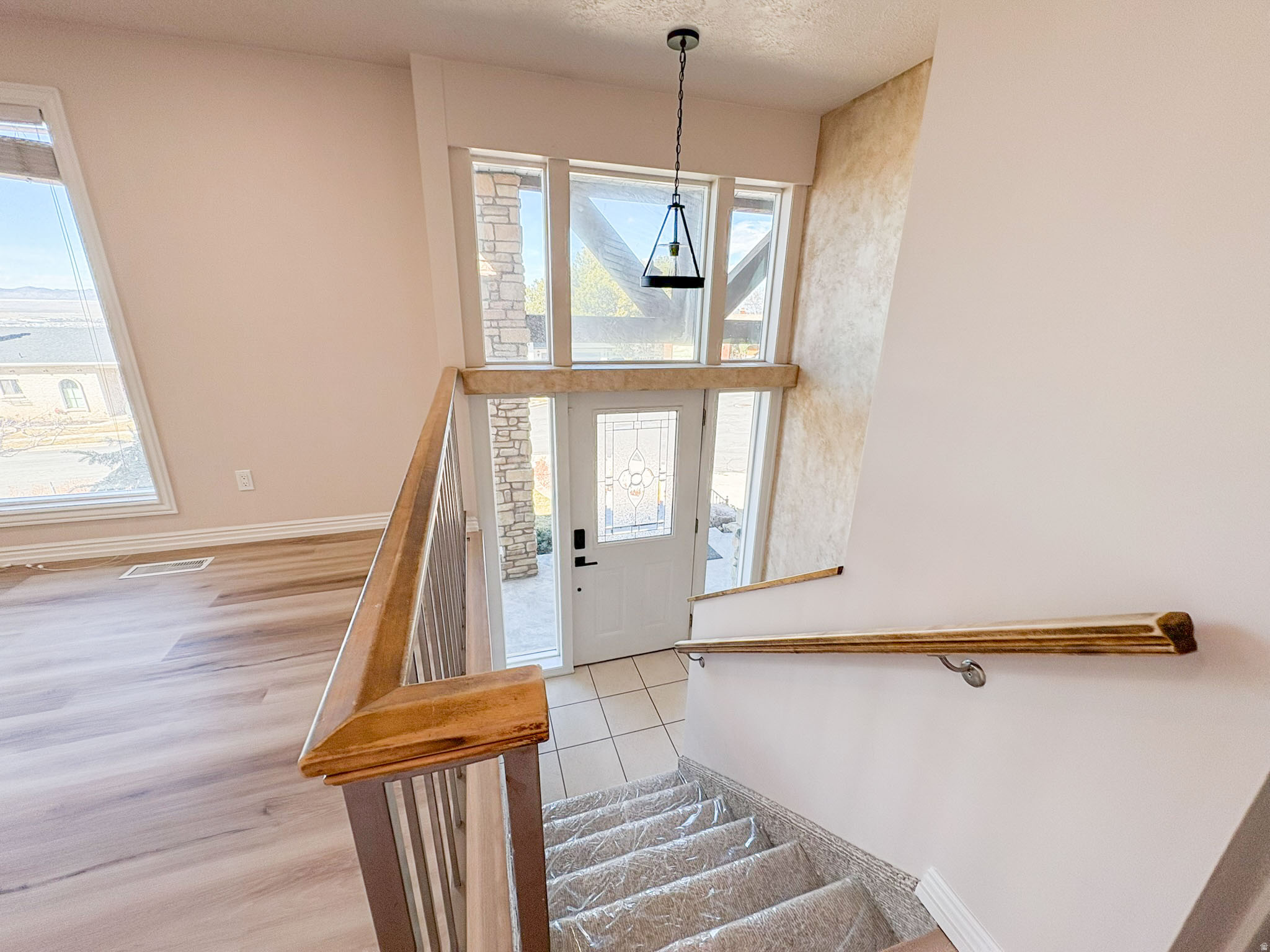 OAKVISTA PARK - Residential