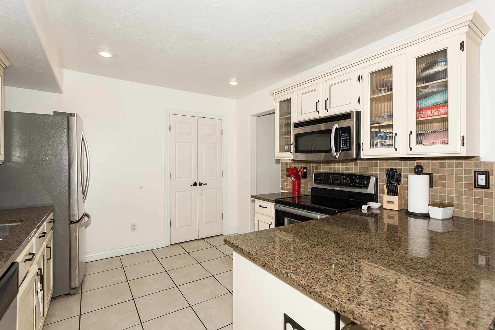 CHIMNEY ROCK AT RED - Residential