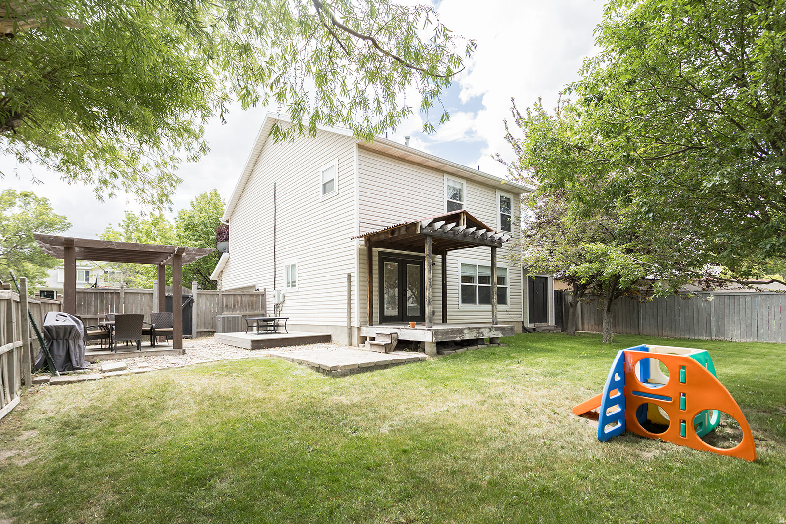 CHIMNEY ROCK AT RED - Residential