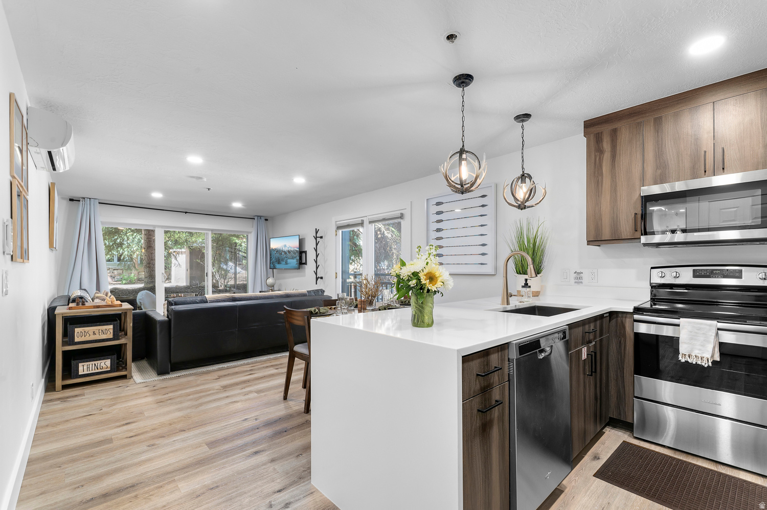 TREASURE MOUNTAIN - Residential