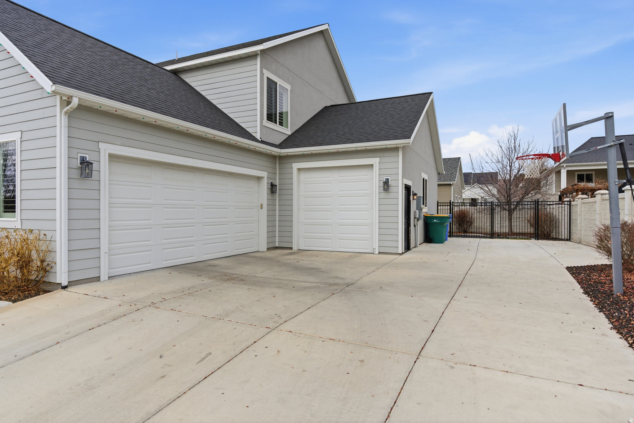 LEGACY RIDGE - Residential