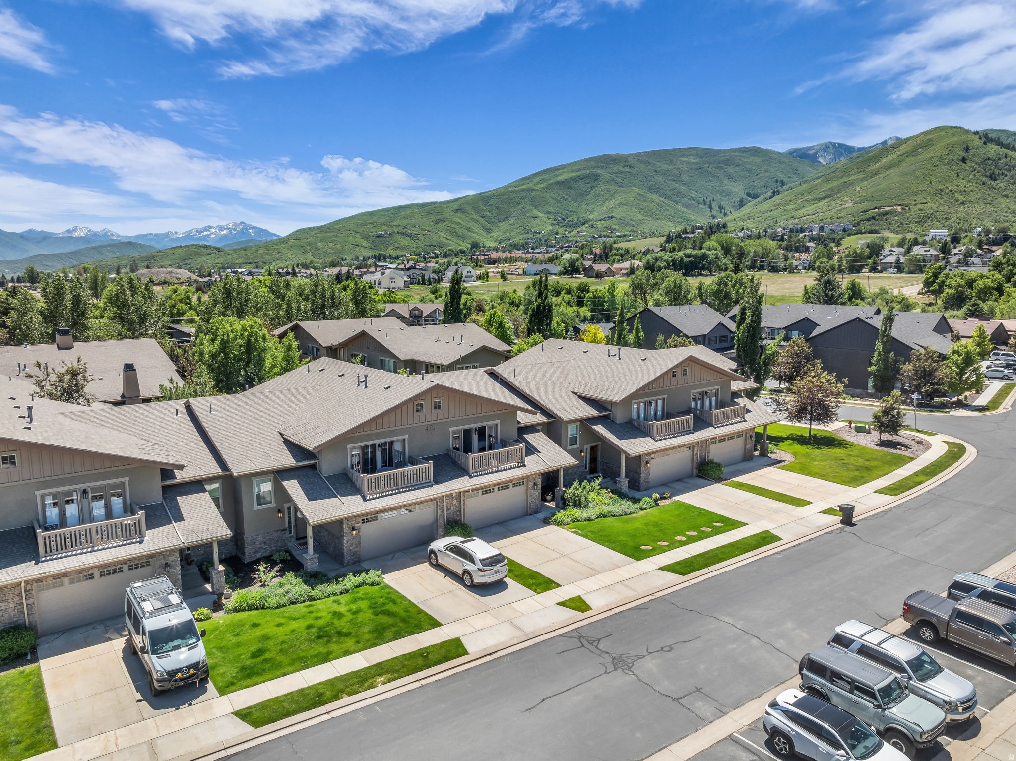 LODGES AT SNAKE CREEK - Residential
