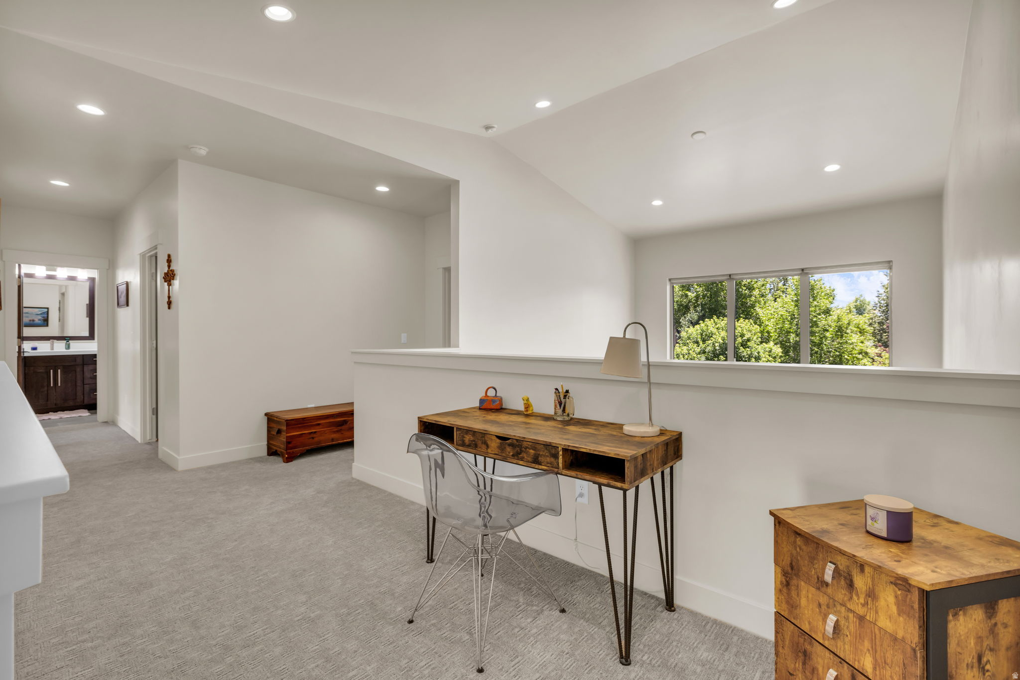 LODGES AT SNAKE CREEK - Residential