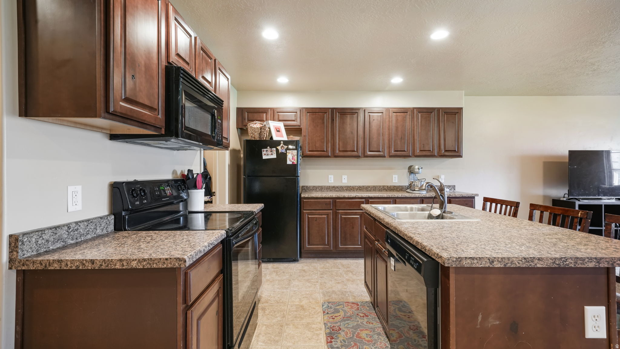 MAPLE MOUNTAIN - Residential