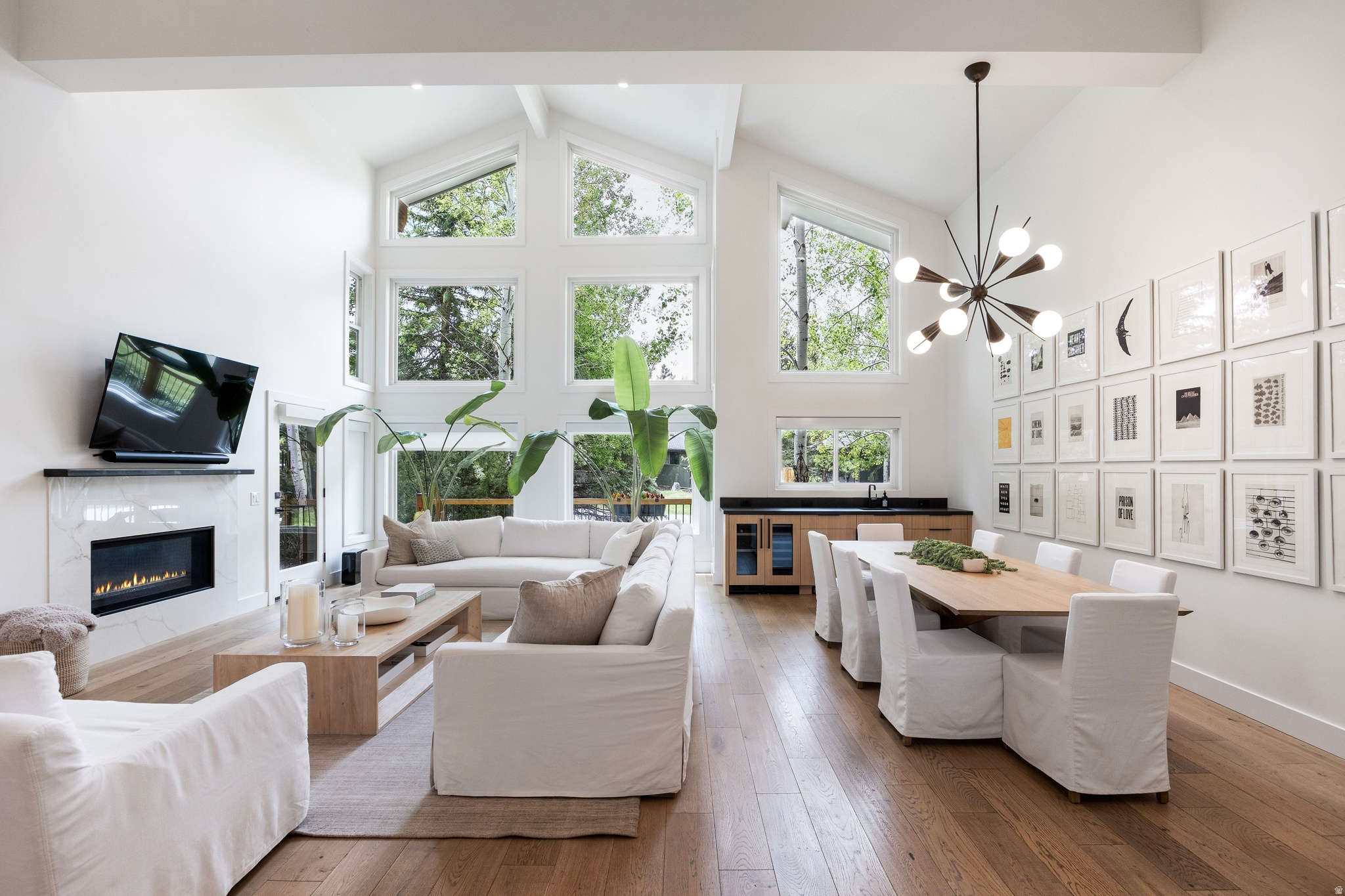 SILVER SPRINGS - Residential