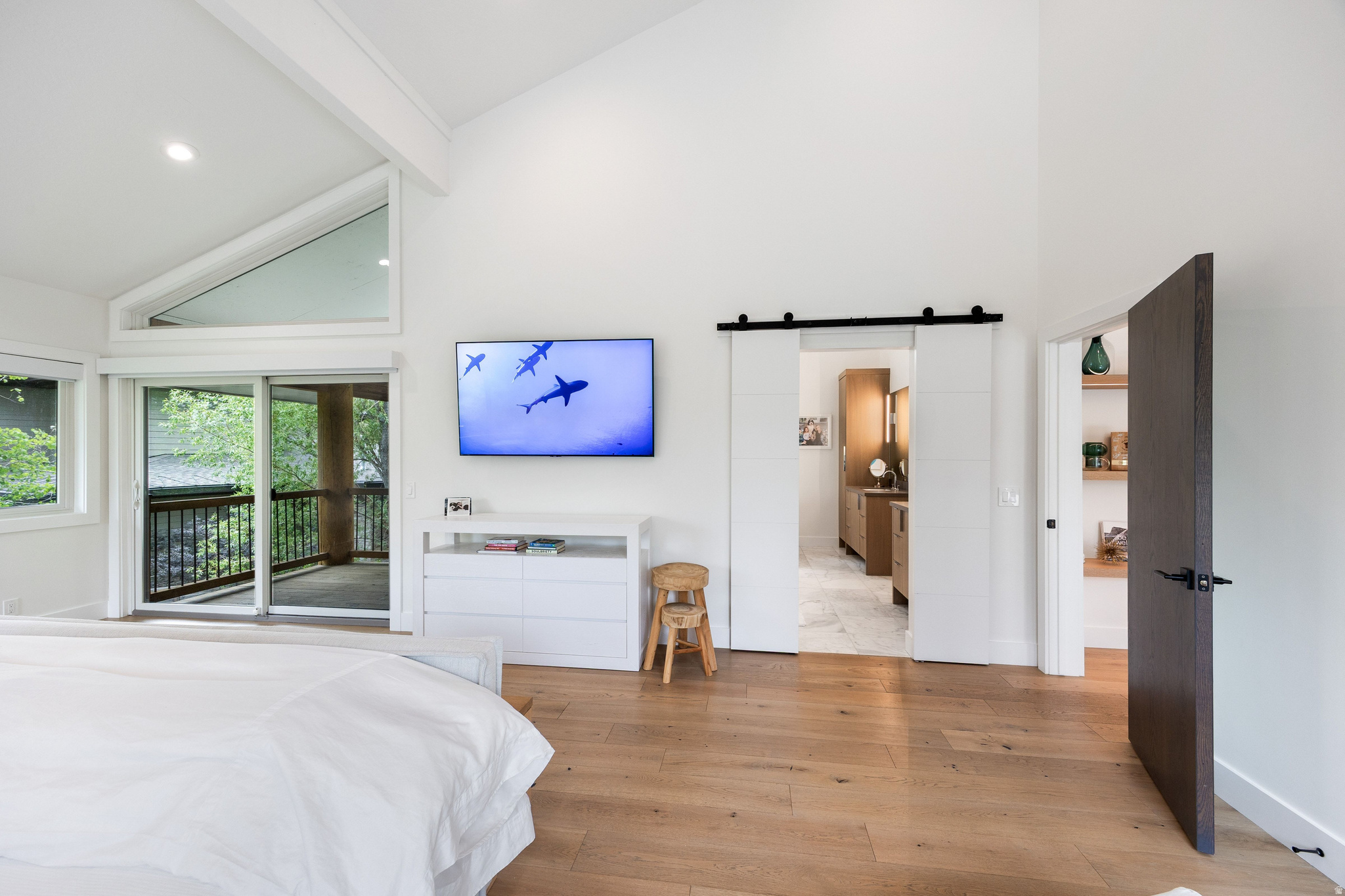 SILVER SPRINGS - Residential