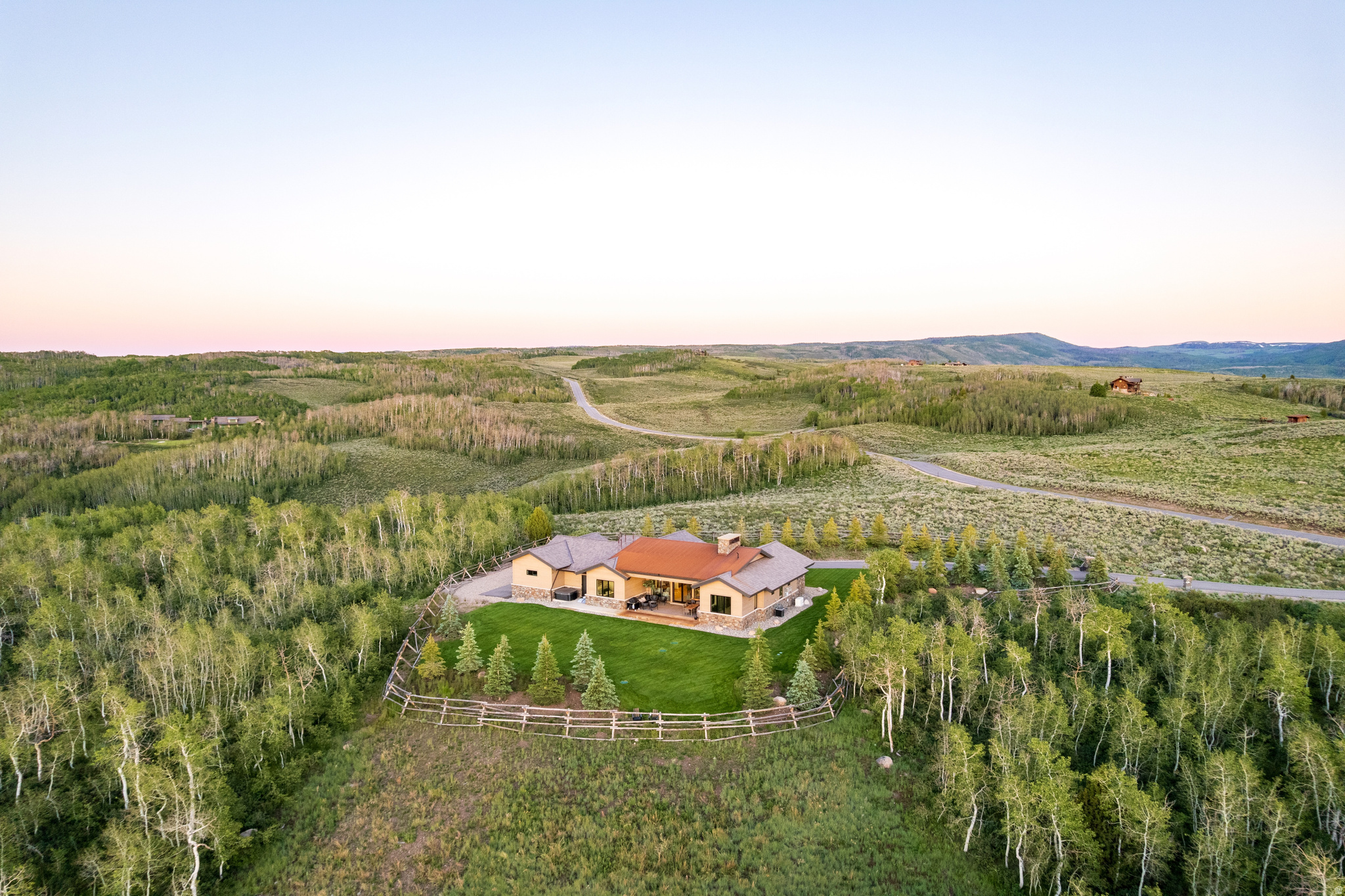 WOLF CREEK RANCH - Residential