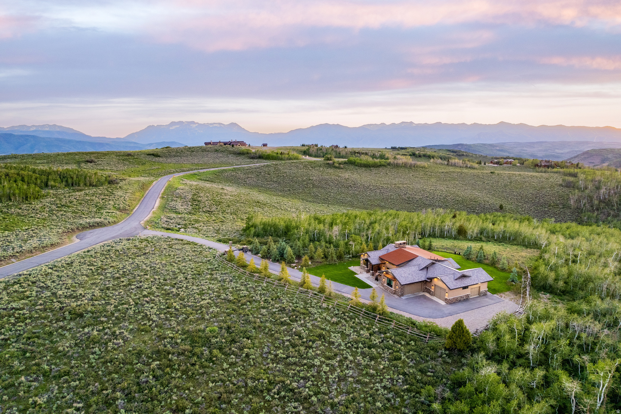 WOLF CREEK RANCH - Residential