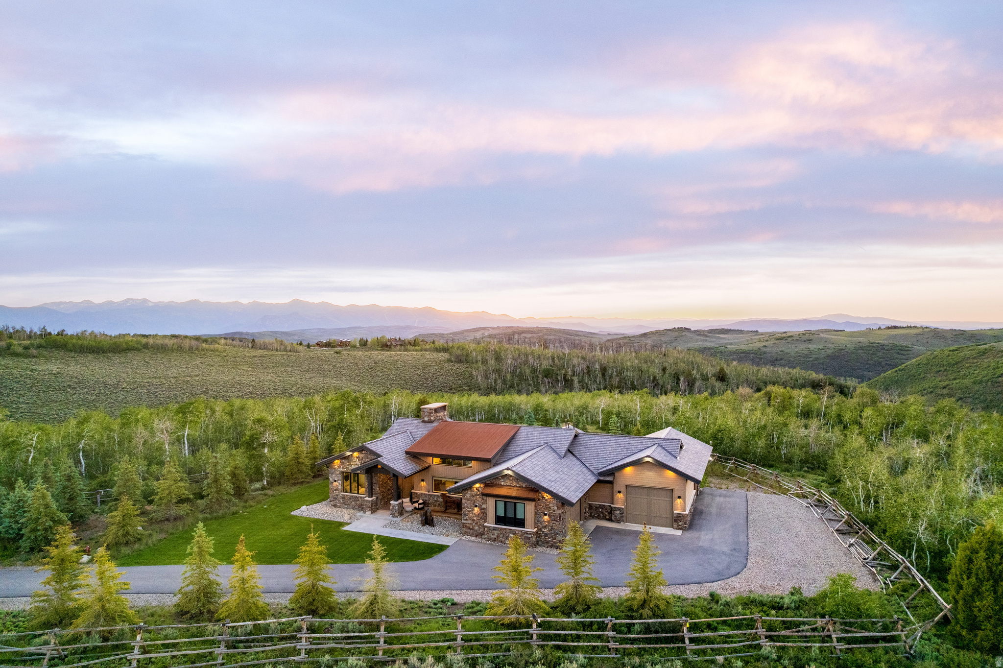 WOLF CREEK RANCH - Residential