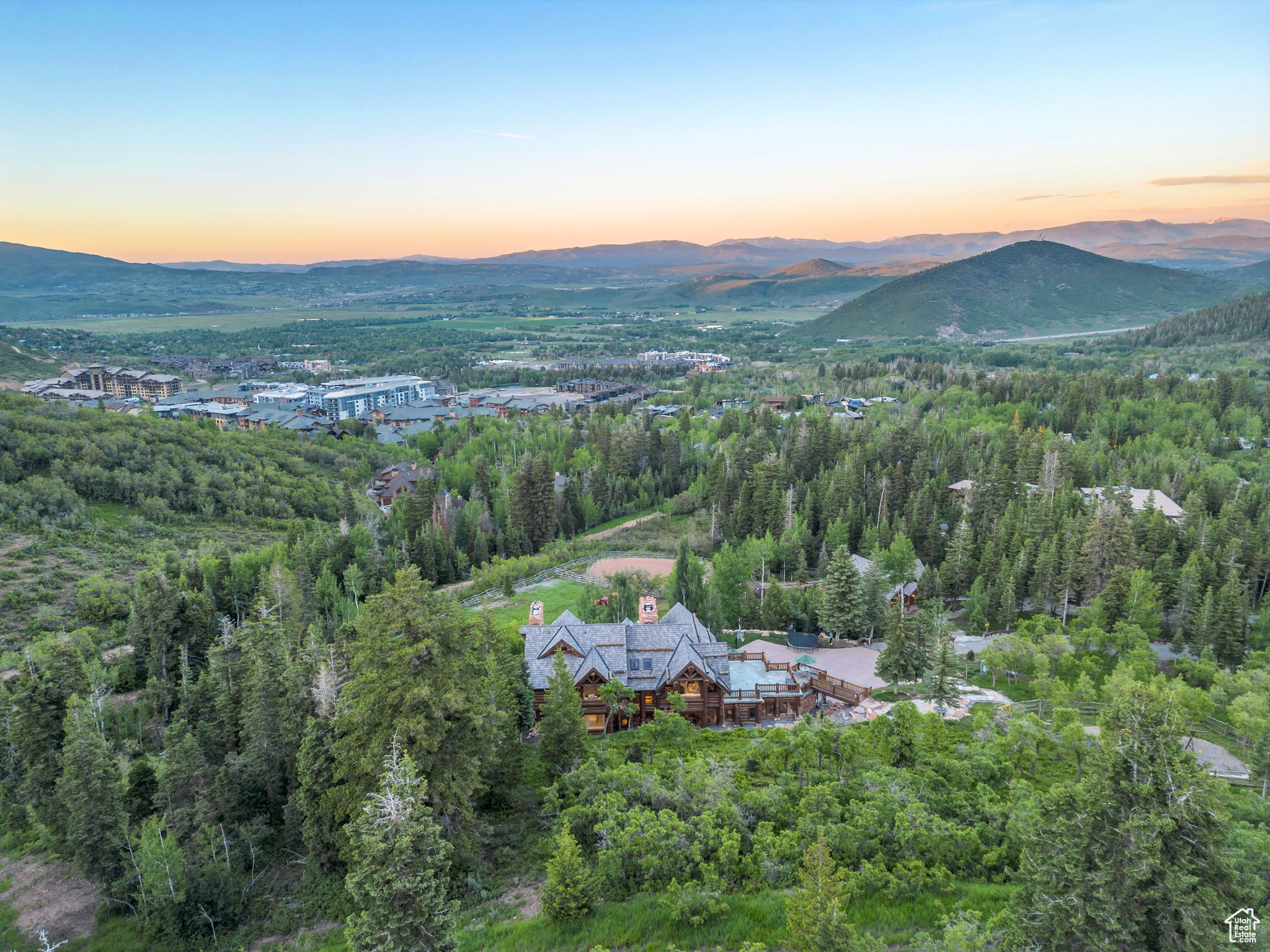 WHITE PINE RANCHES - Residential