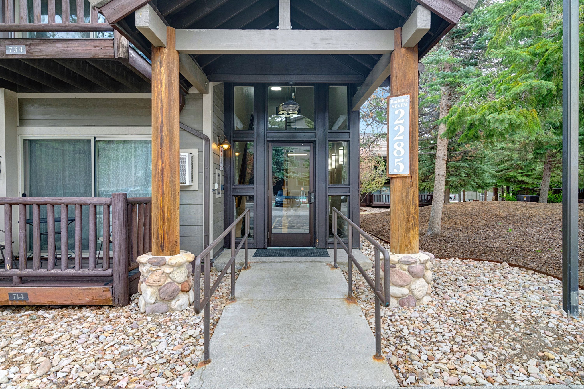 Park City getaway tucked among towering pines in one of the most convenient locations in town. This cozy studio condo features vaulted ceilings, slate tile flooring, and a warm mountain aesthetic with vintage ski character that feels right at home in Park City. Slide open the glass door and step onto your private balcony, where mature evergreens create a serene, wooded retreat perfect for morning coffee or an aprs-ski unwind. Inside, the space is thoughtfully laid out with a queen bed, a full living area with a sofa, and a large flat-screen TV. All furnishing included! Move-in or rental-ready.  The kitchen includes a fridge, sink, dishwasher, stove/ oven. The bathroom features a full tile walk-in shower and granite countertops. A second  bath provides added convenience for guests. Located in the heart of the Prospector neighborhood, you're minutes from Historic Main Street, world-class skiing at Park City Mountain Resort and Deer Valley, hiking and biking trails, restaurants, and the free city bus line. Whether you're looking for a weekend escape, a full-time residence, or an income-producing rental.  Short-term rentals allowed. Pets allowed.  Parking pass included. Would be open to seller financing. Great potential for rental property and tax savings! Please contact the agent to get more information.