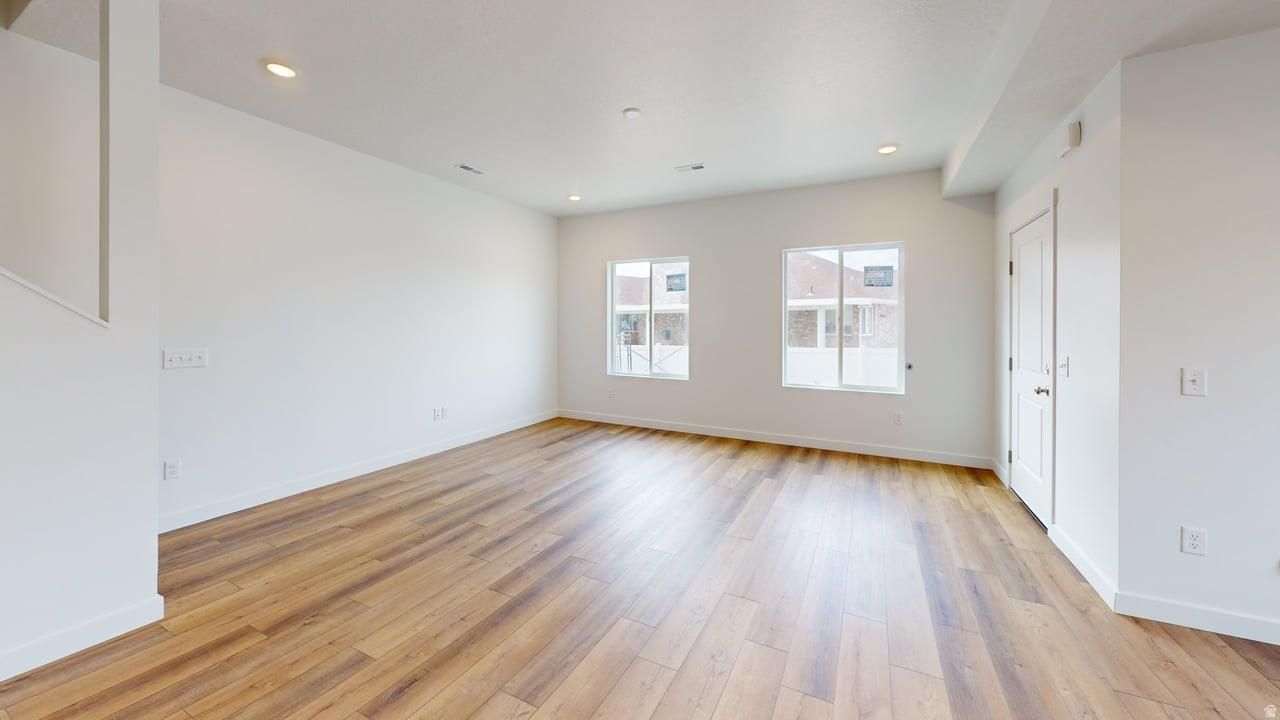 PHEASANTBROOK - Residential
