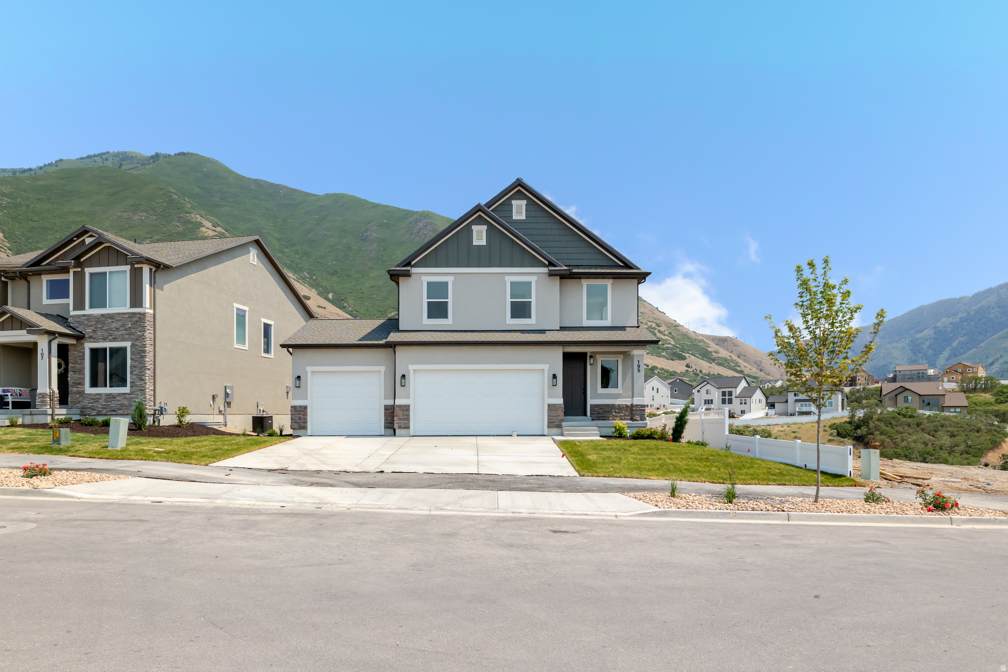 Get ready to love your new single-family home in beautiful Harmony Ridge! Spacious, comfortable, and designed with you in mind, this home offers everything you deserve. Nestled near the stunning Spanish Fork Canyon, enjoy breathtaking views and fantastic amenities like a clubhouse, gym, sparkling pool, parks, and pickleball courts. Ready to see it for yourself? Reach out today to get more info or schedule your visit. Your dream home awaits! (JORDAN LOT 601)