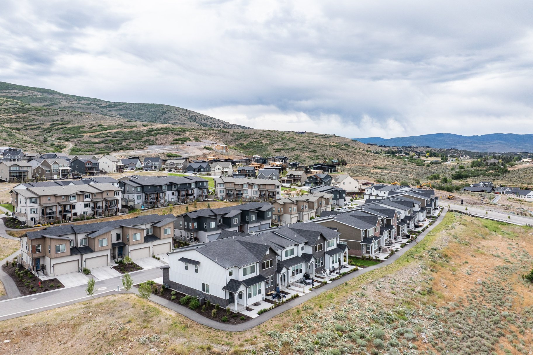 JORDANELLE RIDGE - Residential