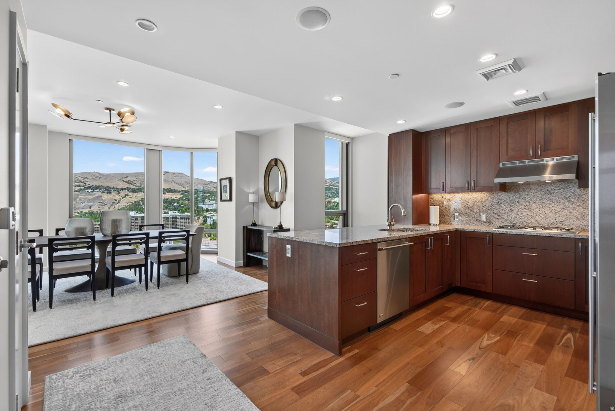 99 WEST - Residential