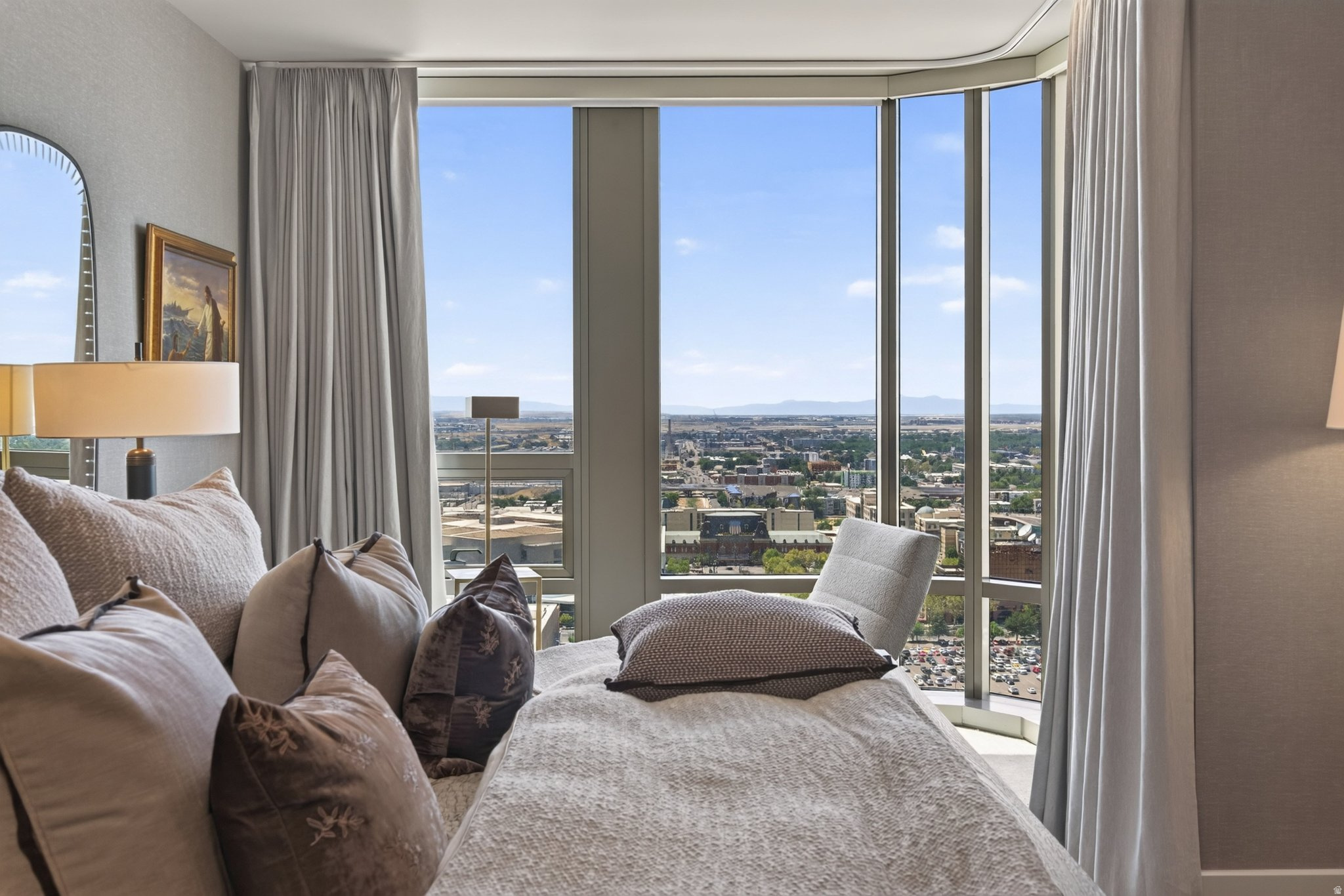 99 WEST - Residential
