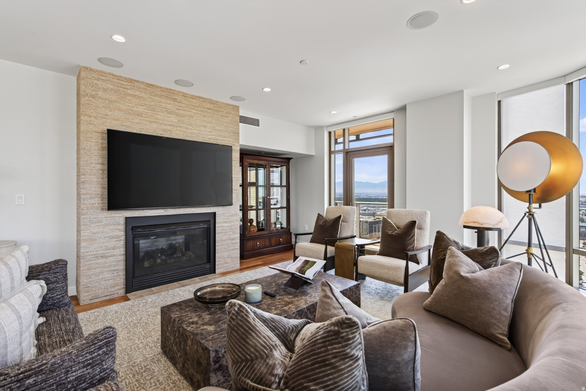 99 WEST - Residential
