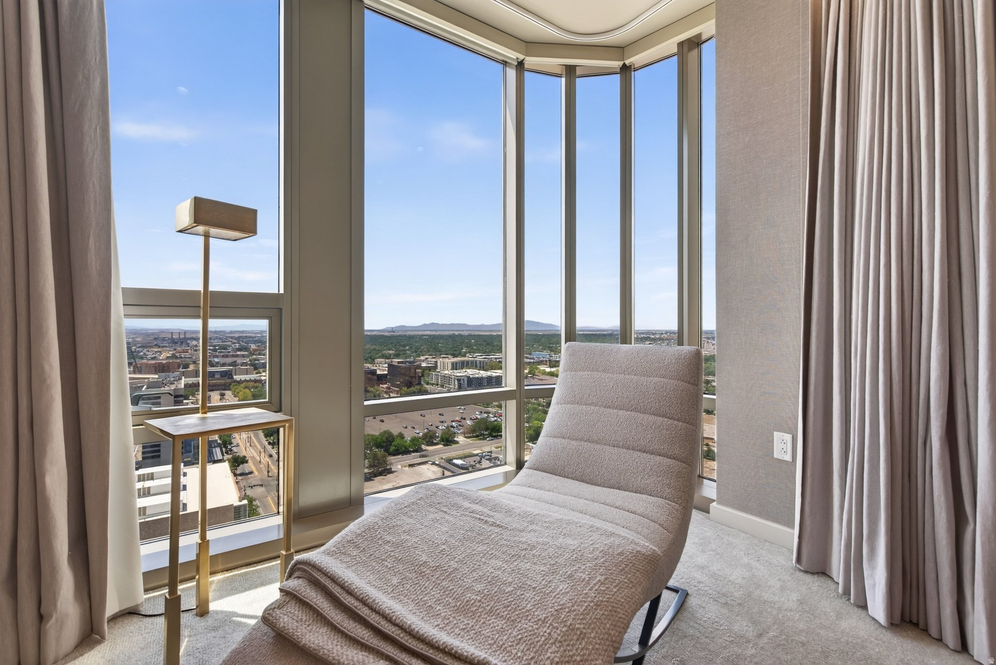 99 WEST - Residential