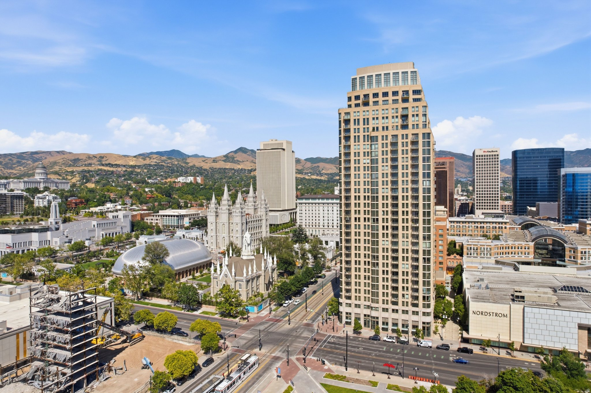 99 WEST - Residential