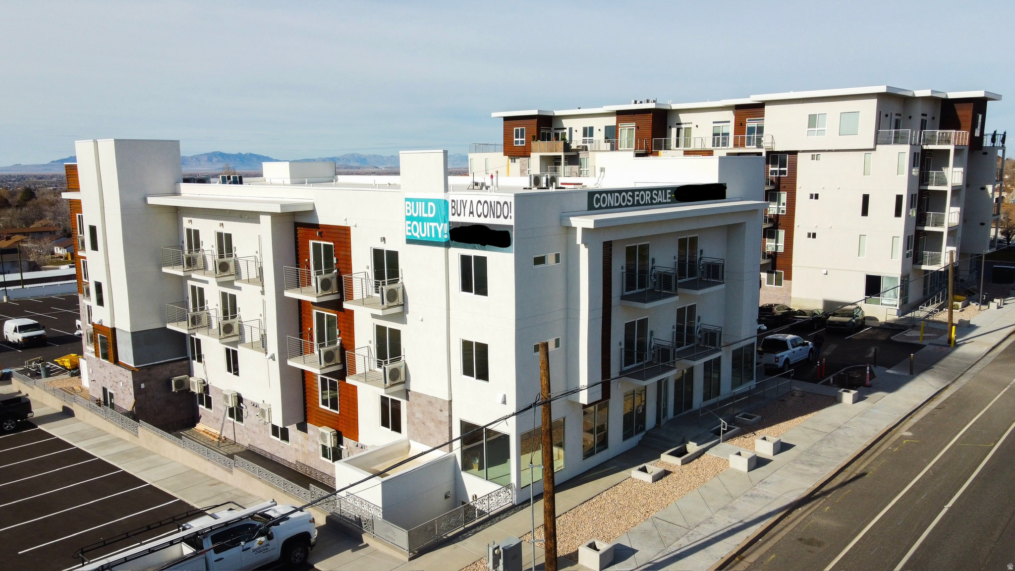FALCON RIDGE CONDOMINIUM - Residential