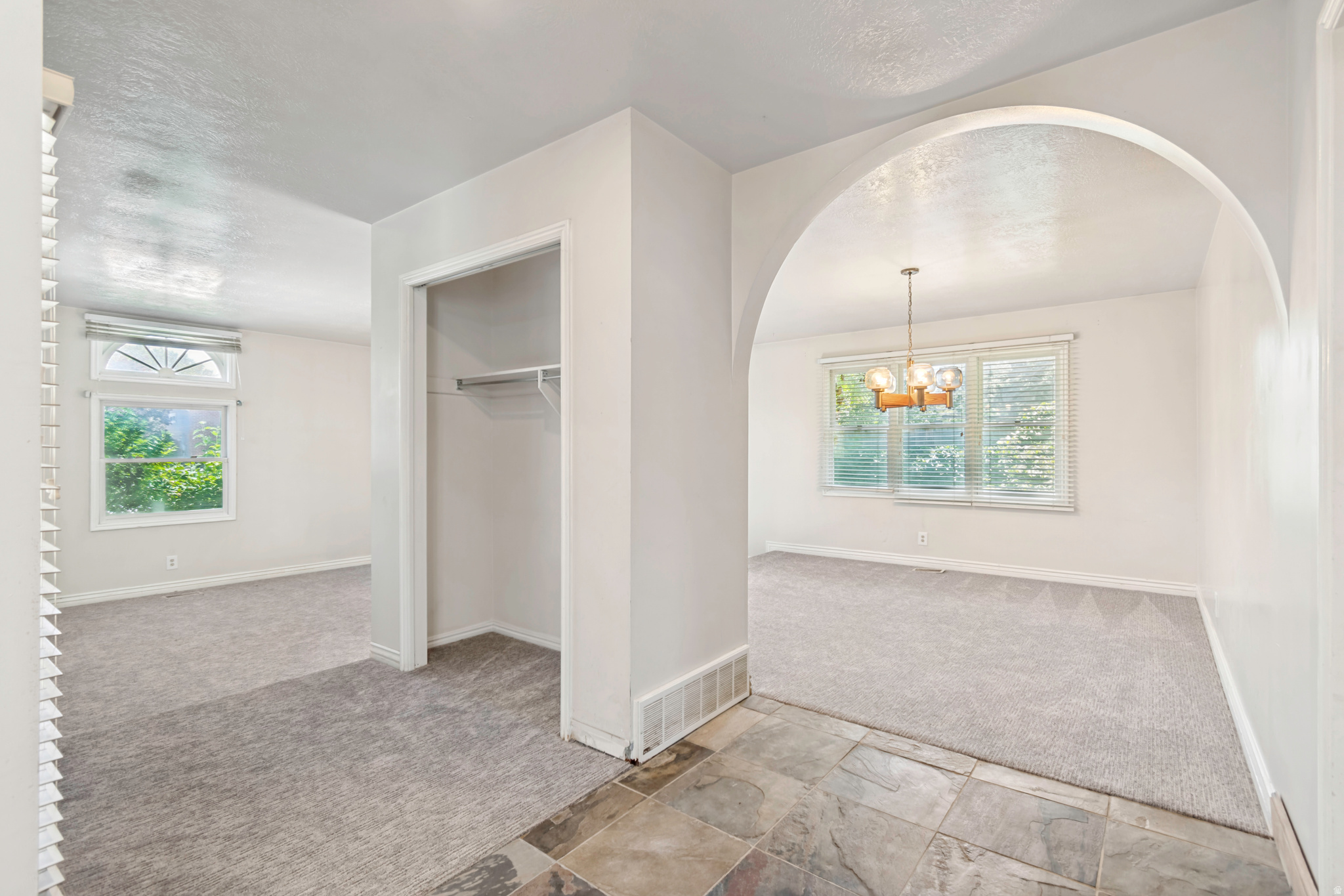 WALNUT BROOK - Residential