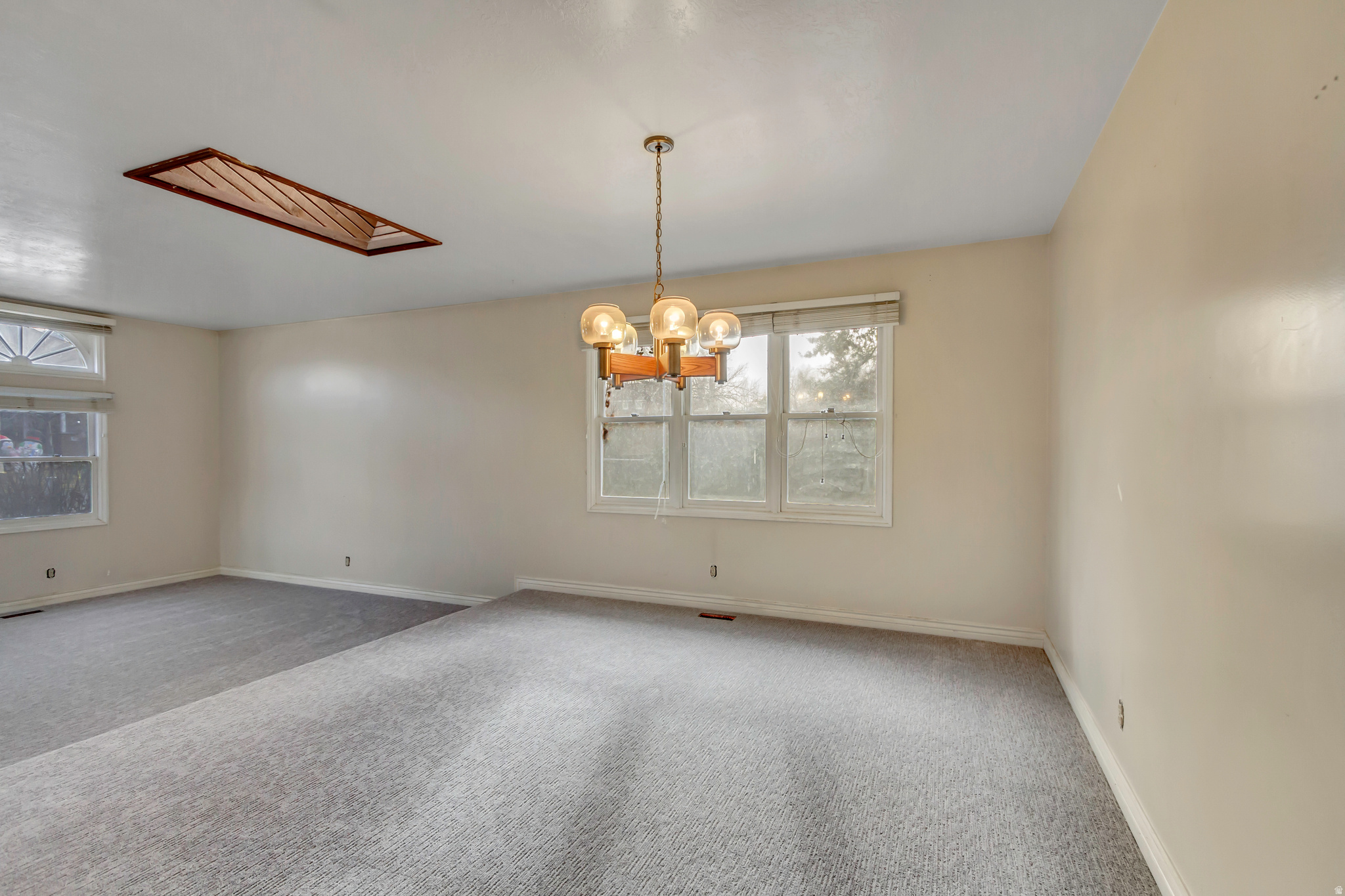 WALNUT BROOK - Residential